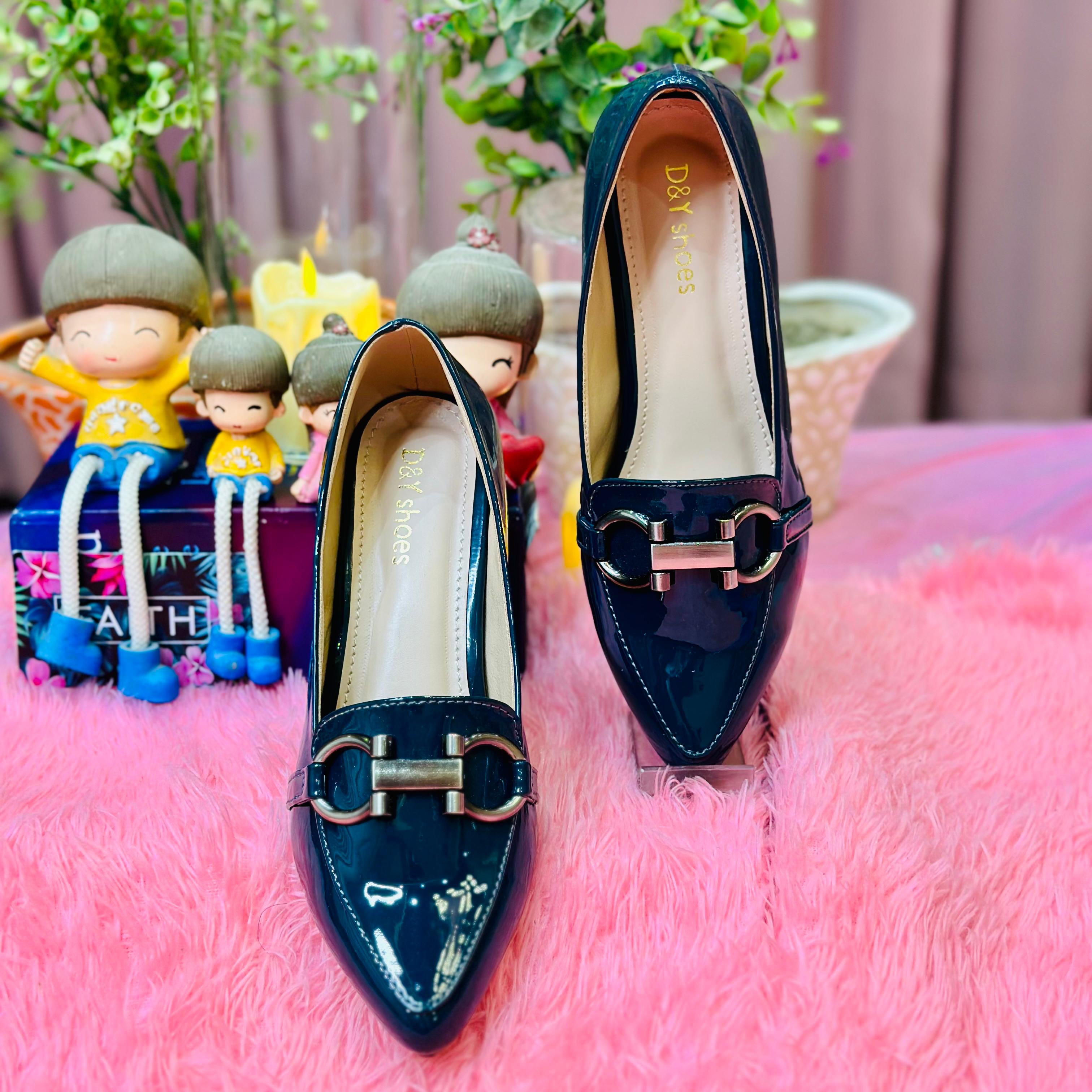 toes and flats 603