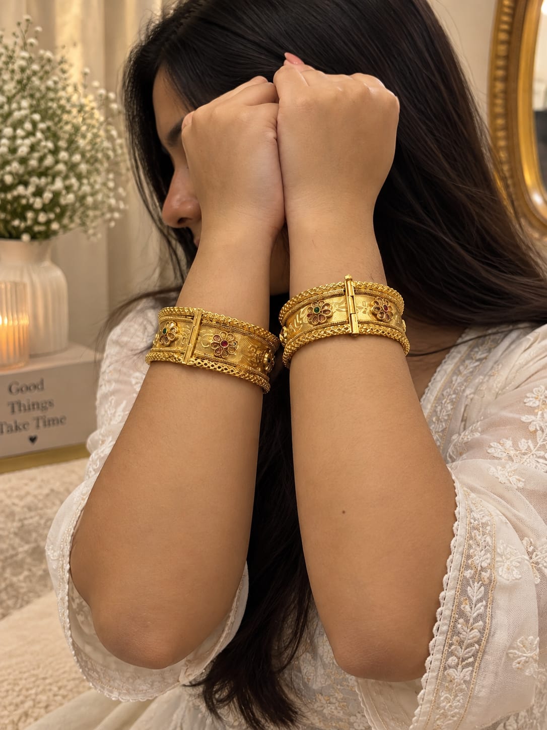 Elegant Designer Bangle for Women 20261402