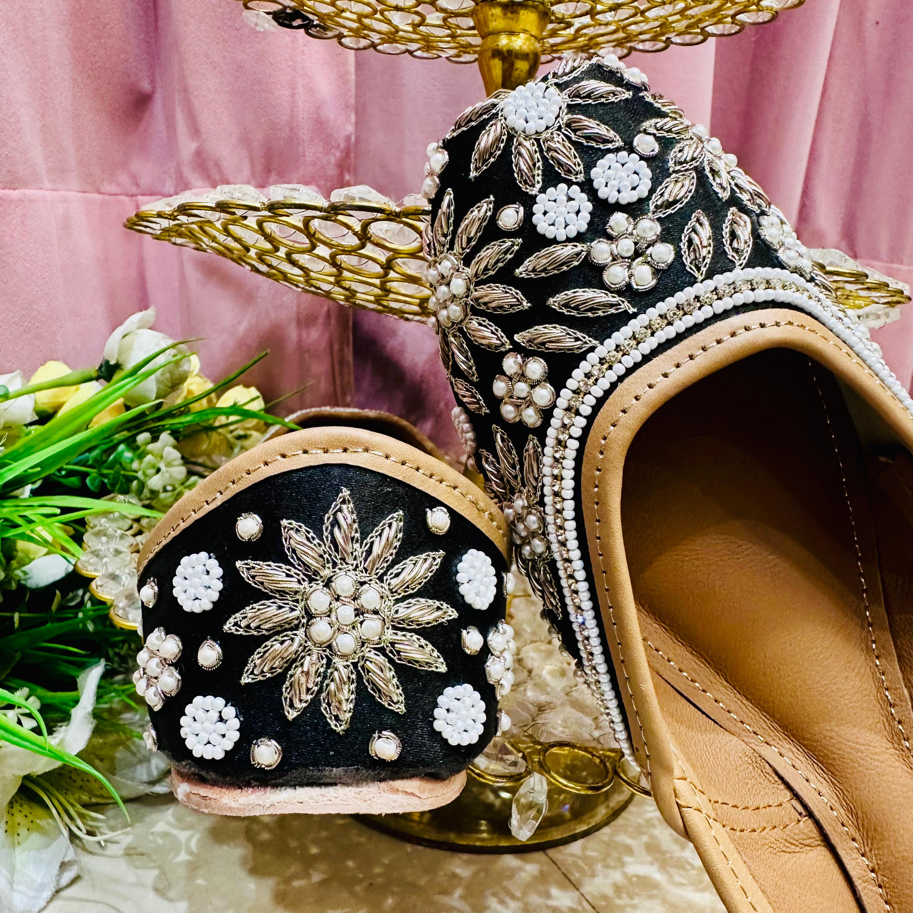 Punjabi Jutti Heavy Pearl Work3224