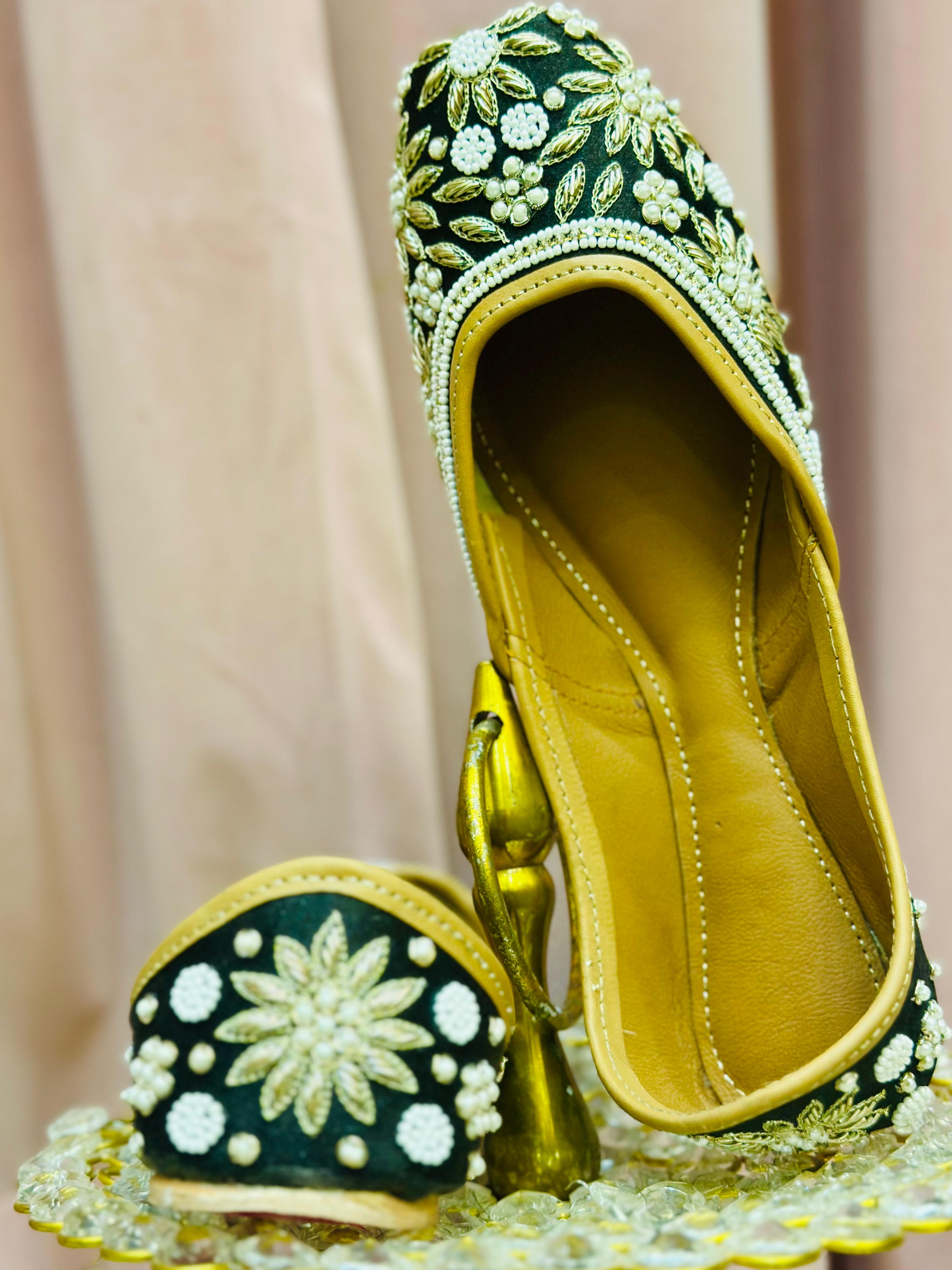 Punjabi Jutti Heavy Pearl Work3224