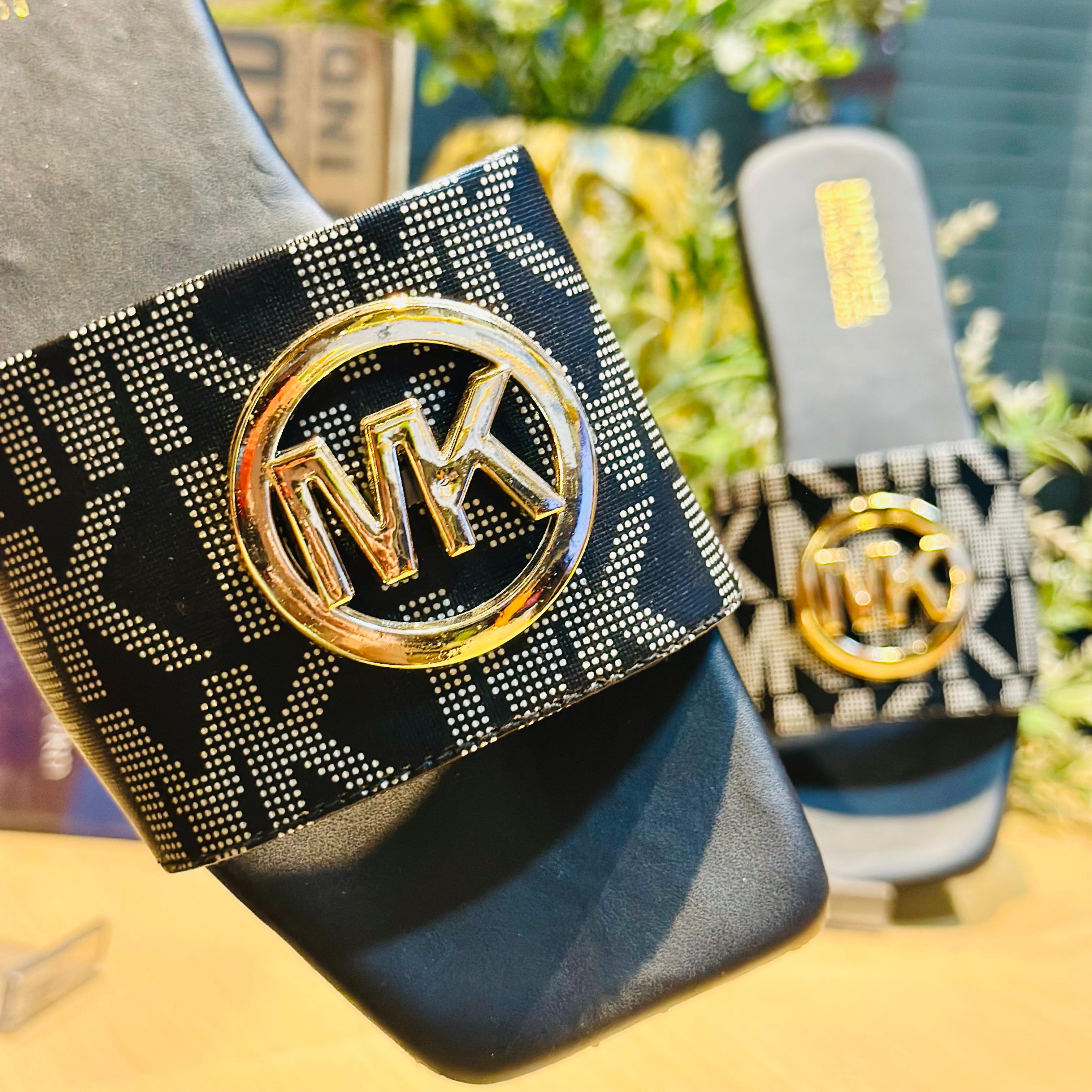 FLIP FLOPS 0514