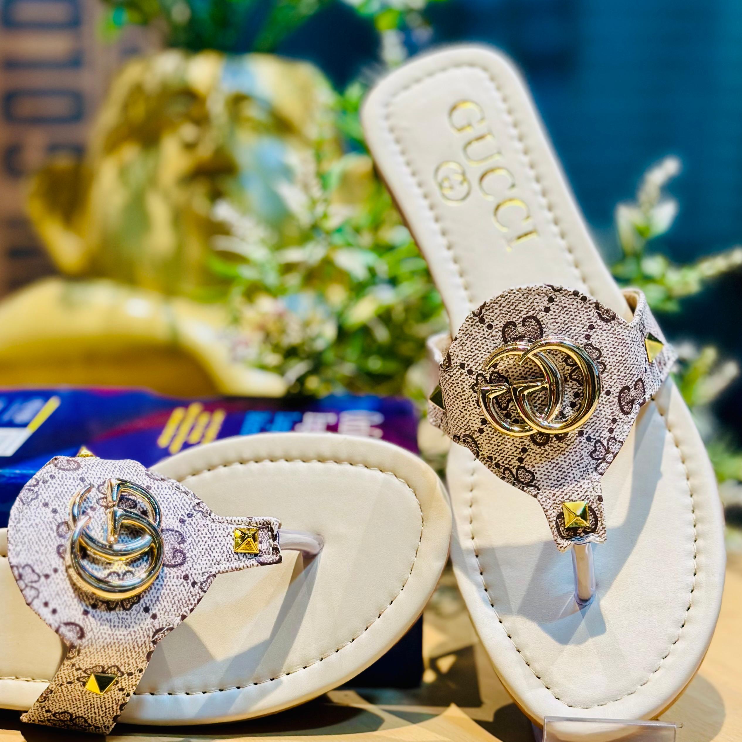FLIP FLOPS 0510