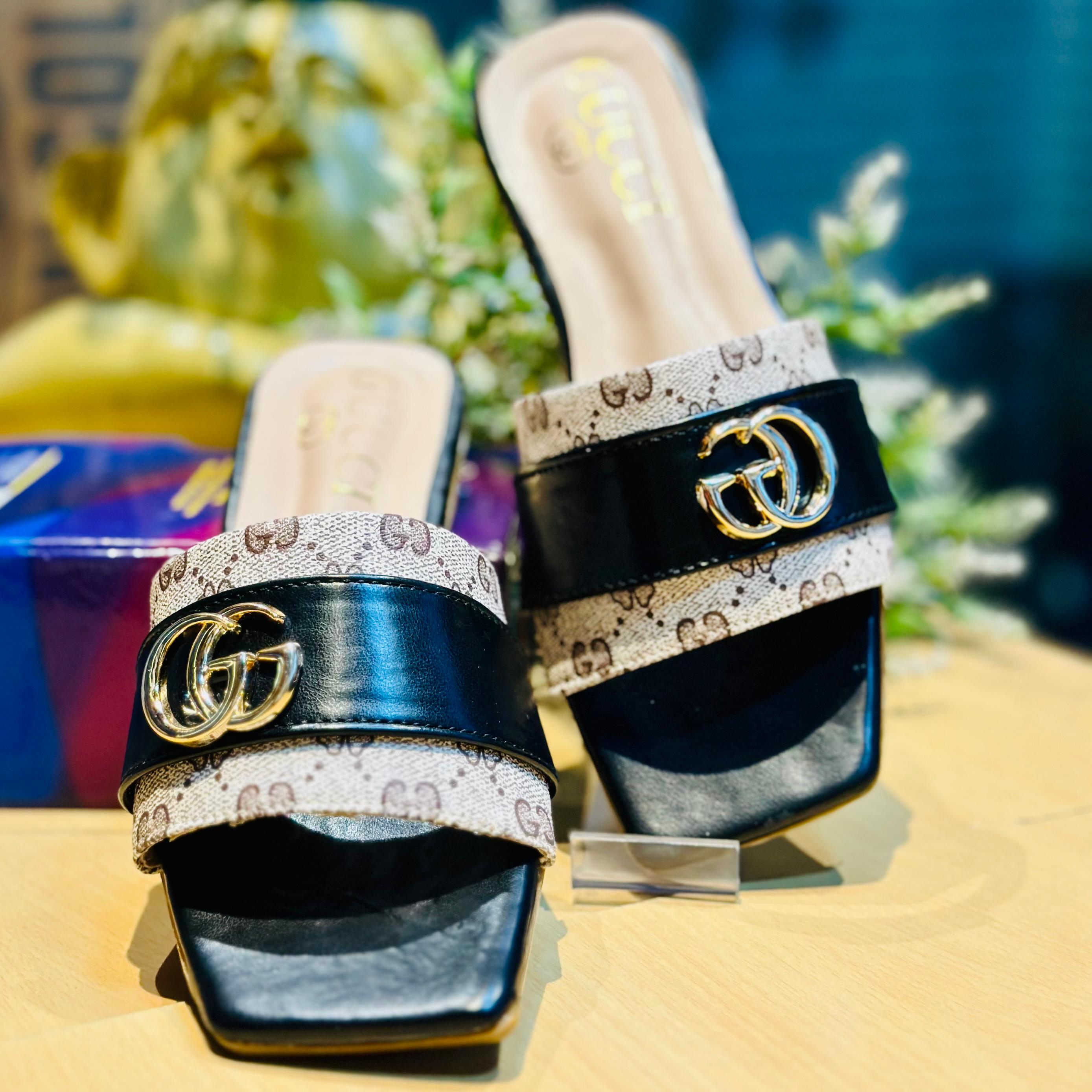 FLIP FLOPS 0511