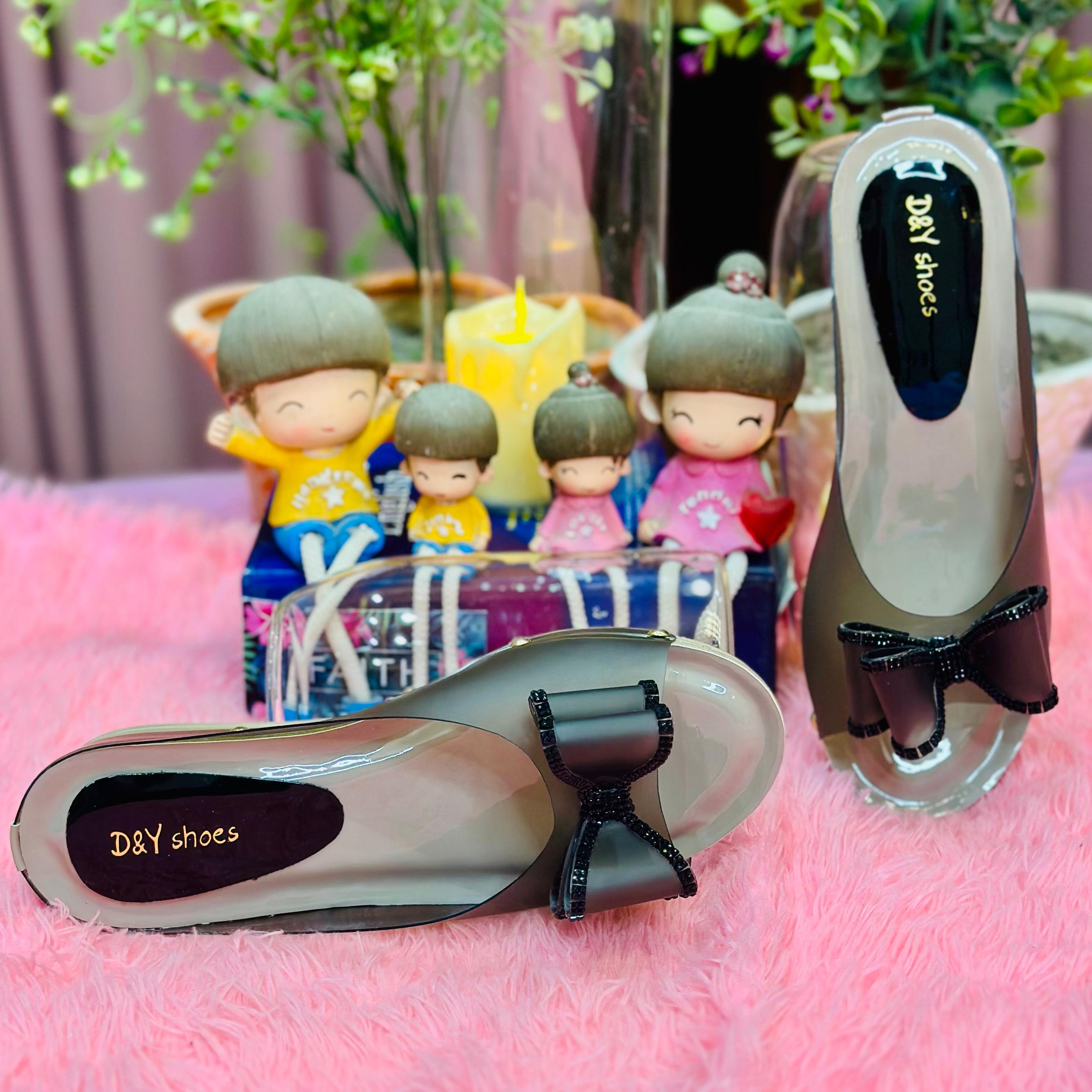 FLIP FLOPS 0606