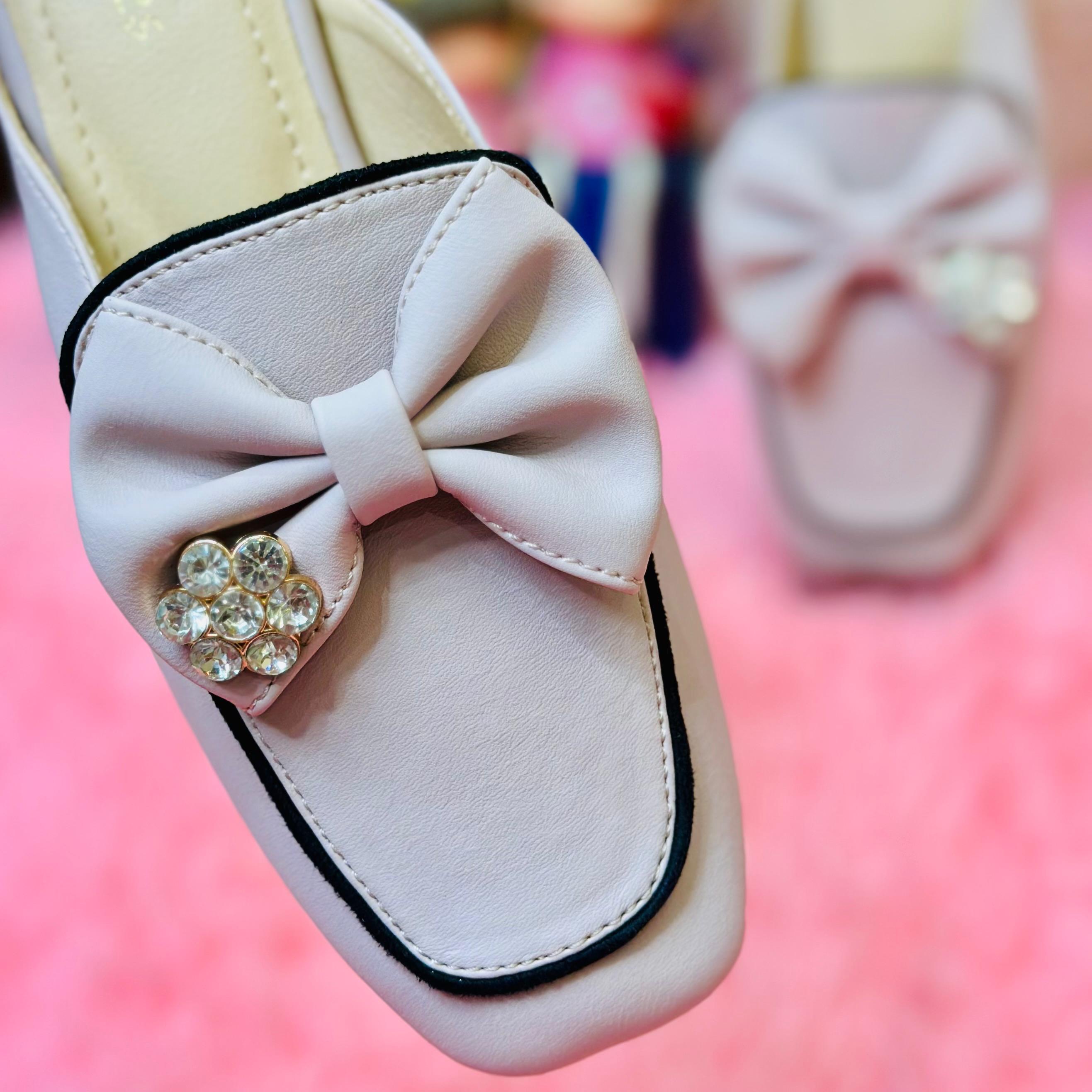 toes and flats  601