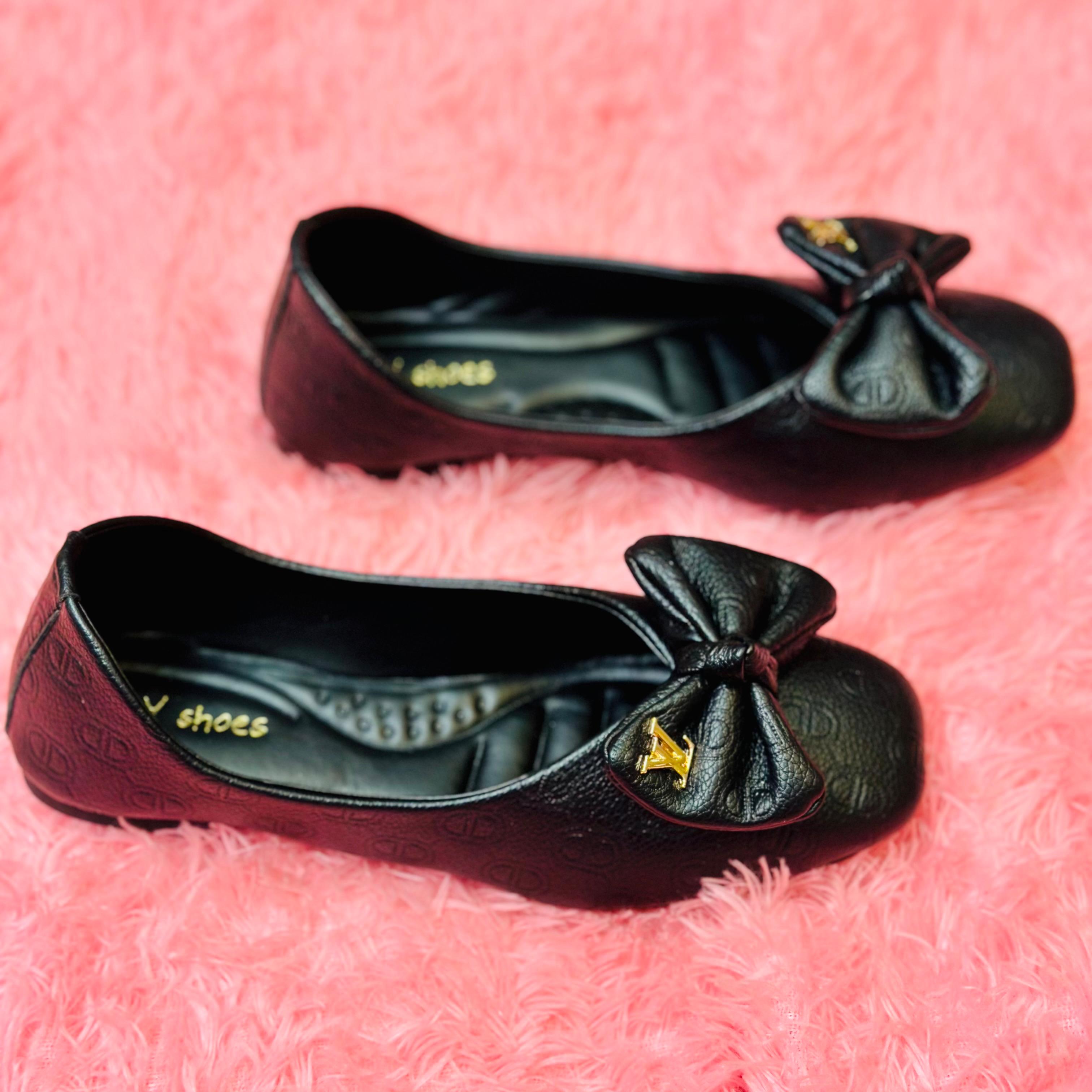toes and flats  607