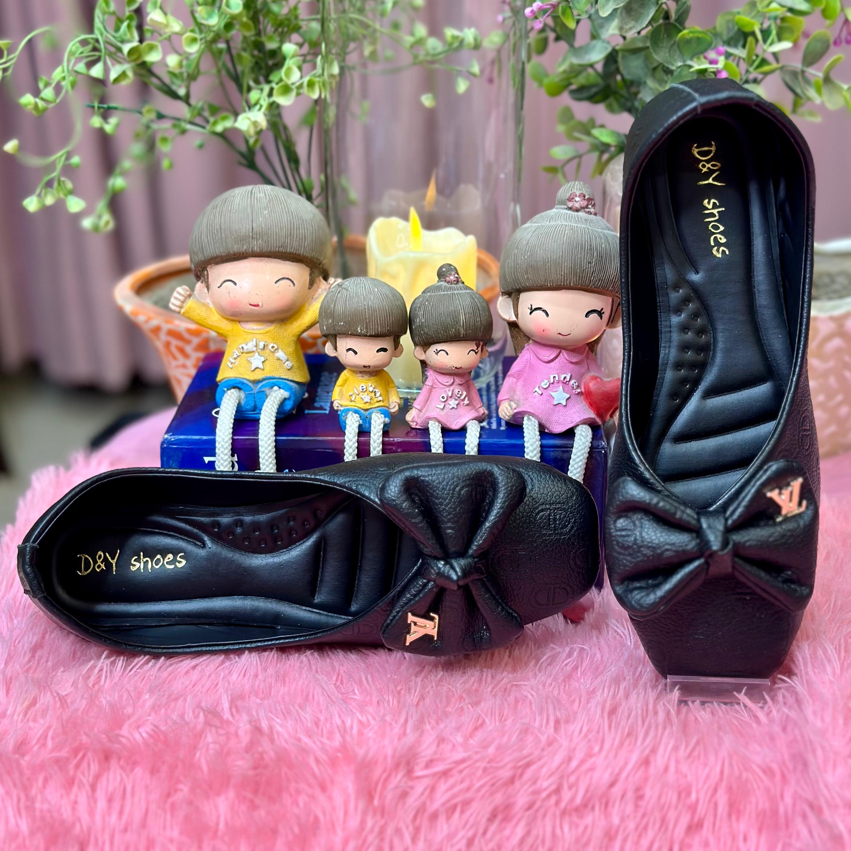 toes and flats  607