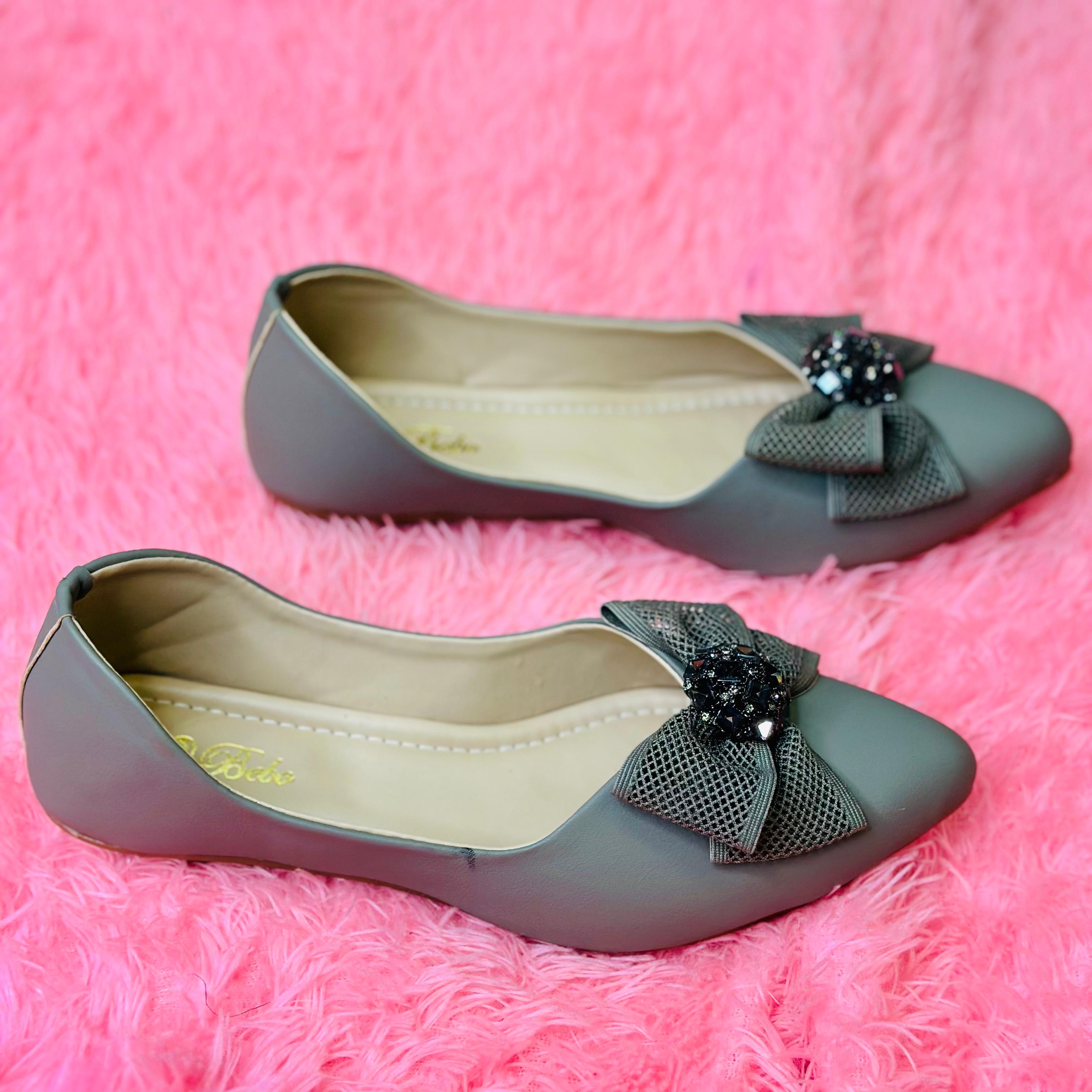 toes and flats  612
