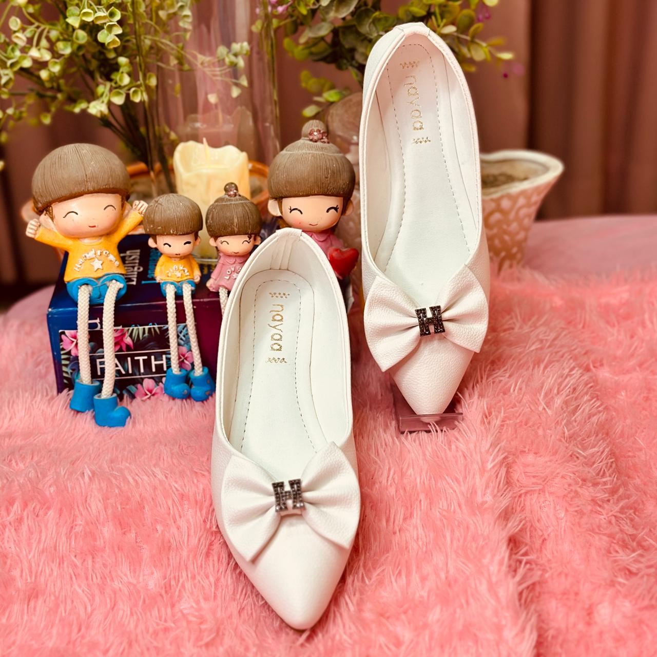 toes and flats  615