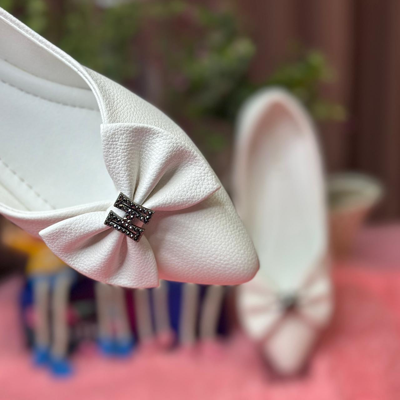 toes and flats  615