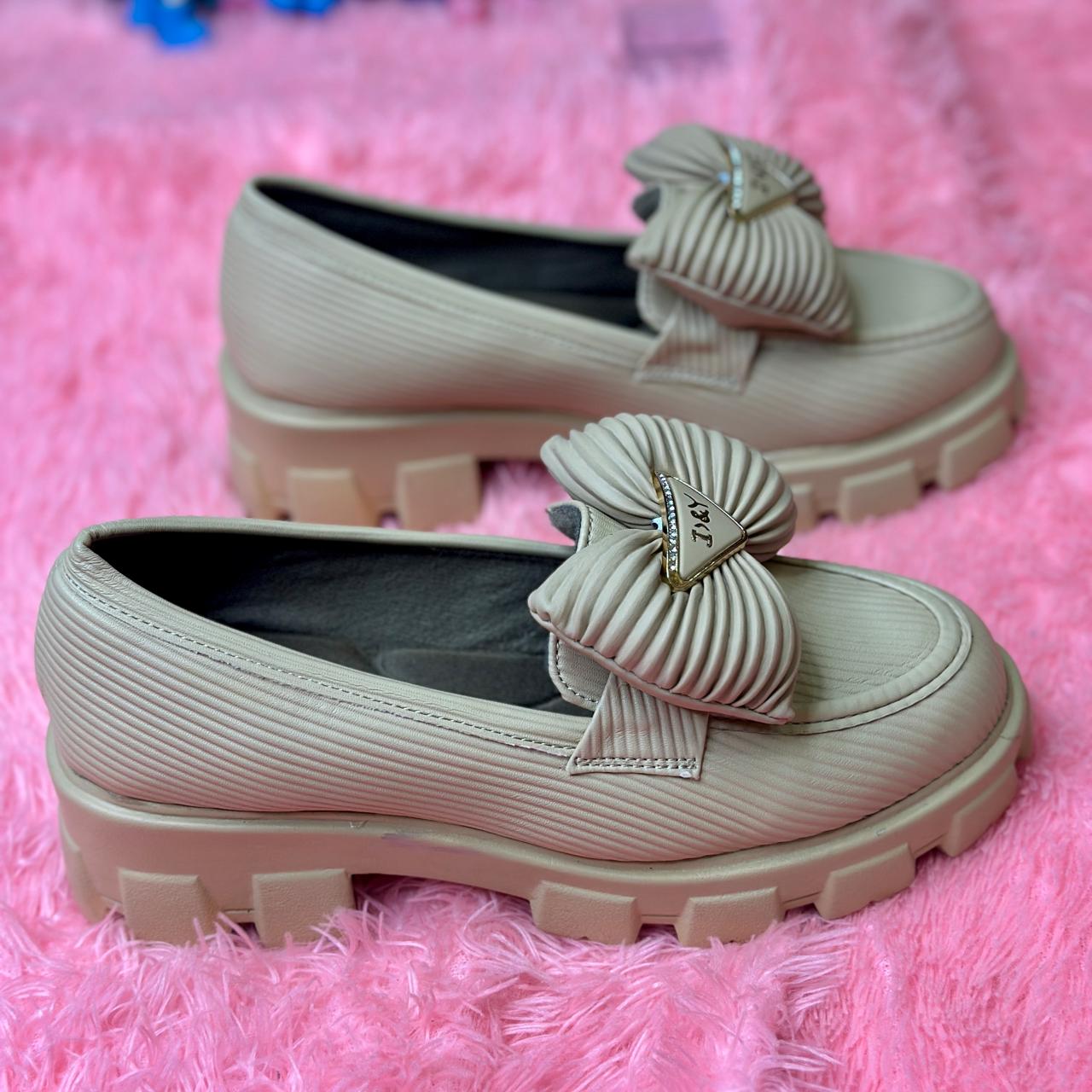 toes and flats  620b