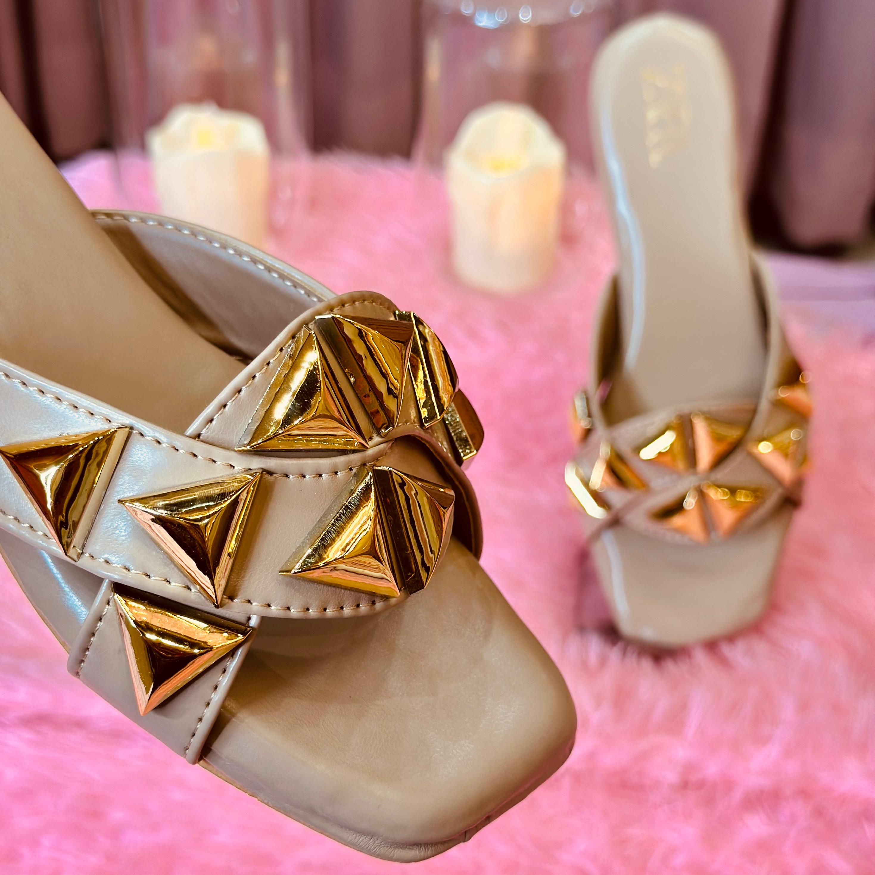 FLIP FLOPS 541
