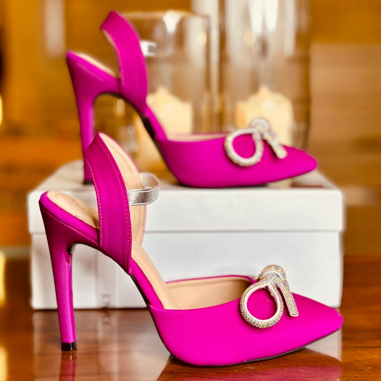 HEELS 01