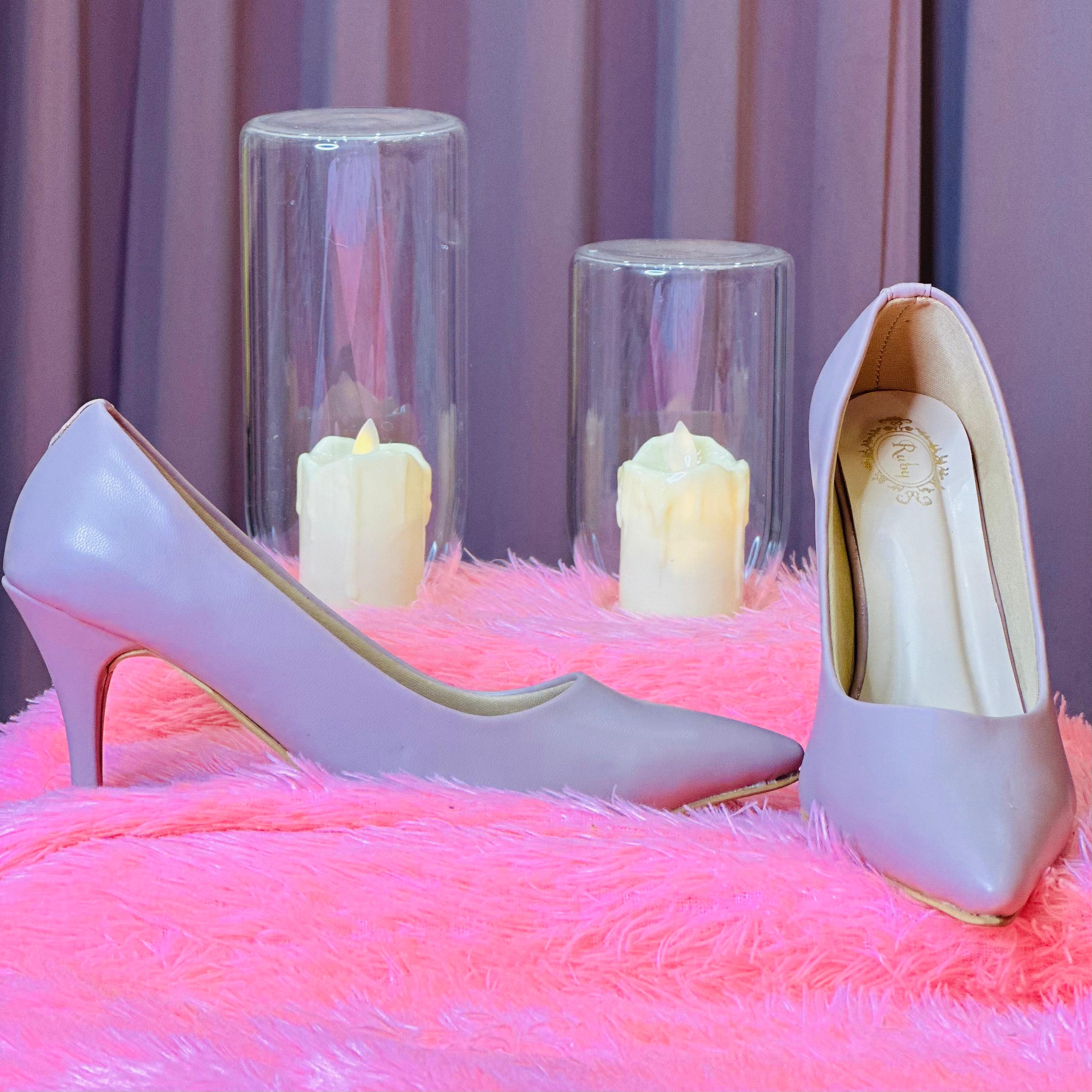 HEELS 06