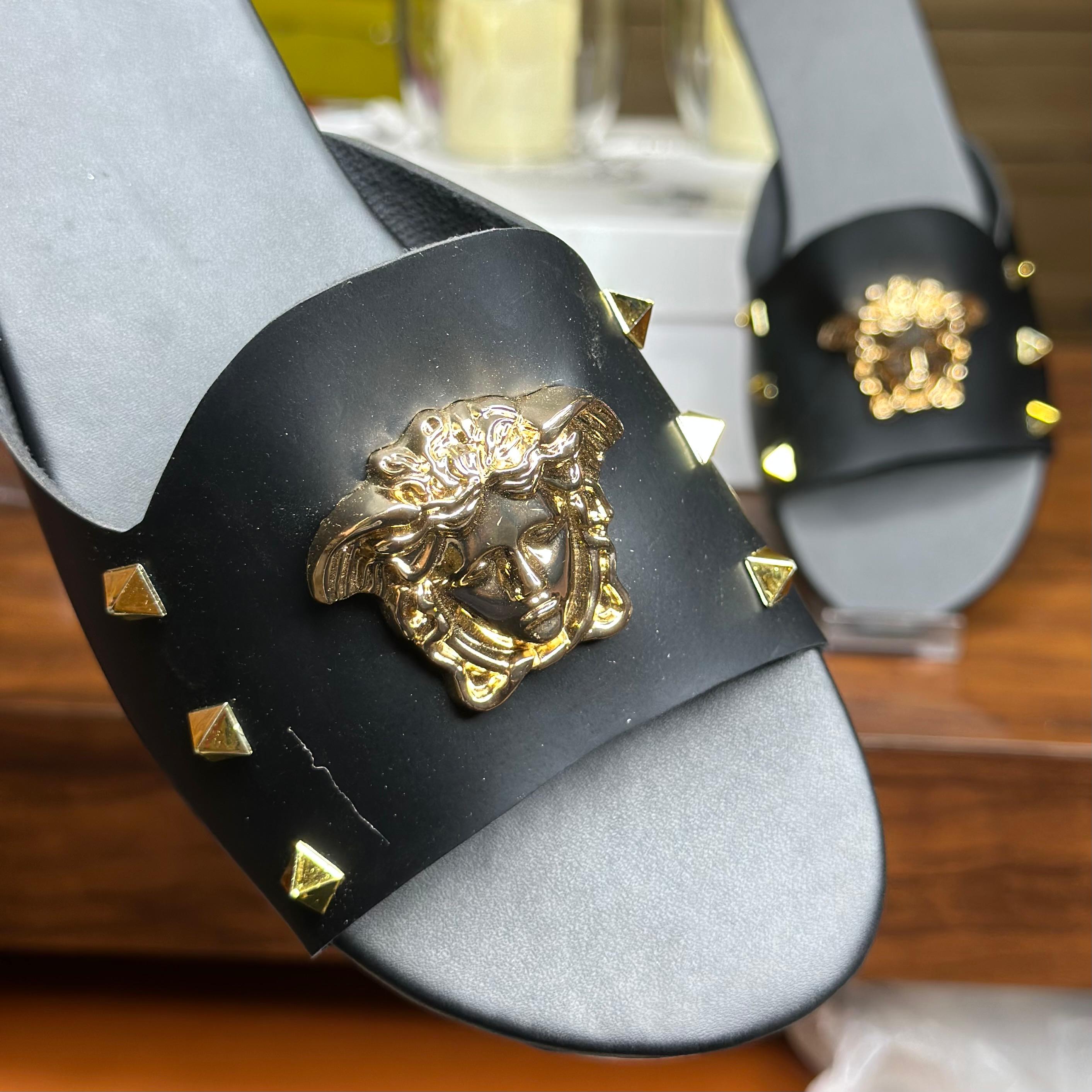 FLIP FLOPS 0513 b