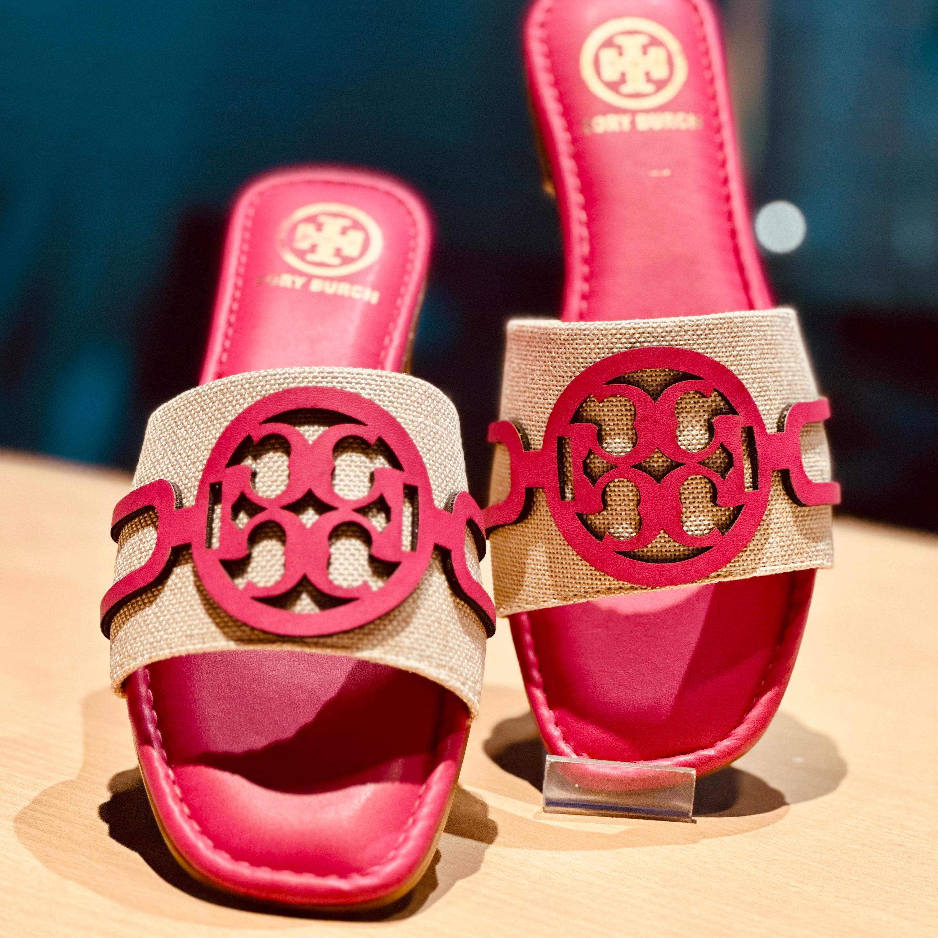 FLIP FLOPS 580