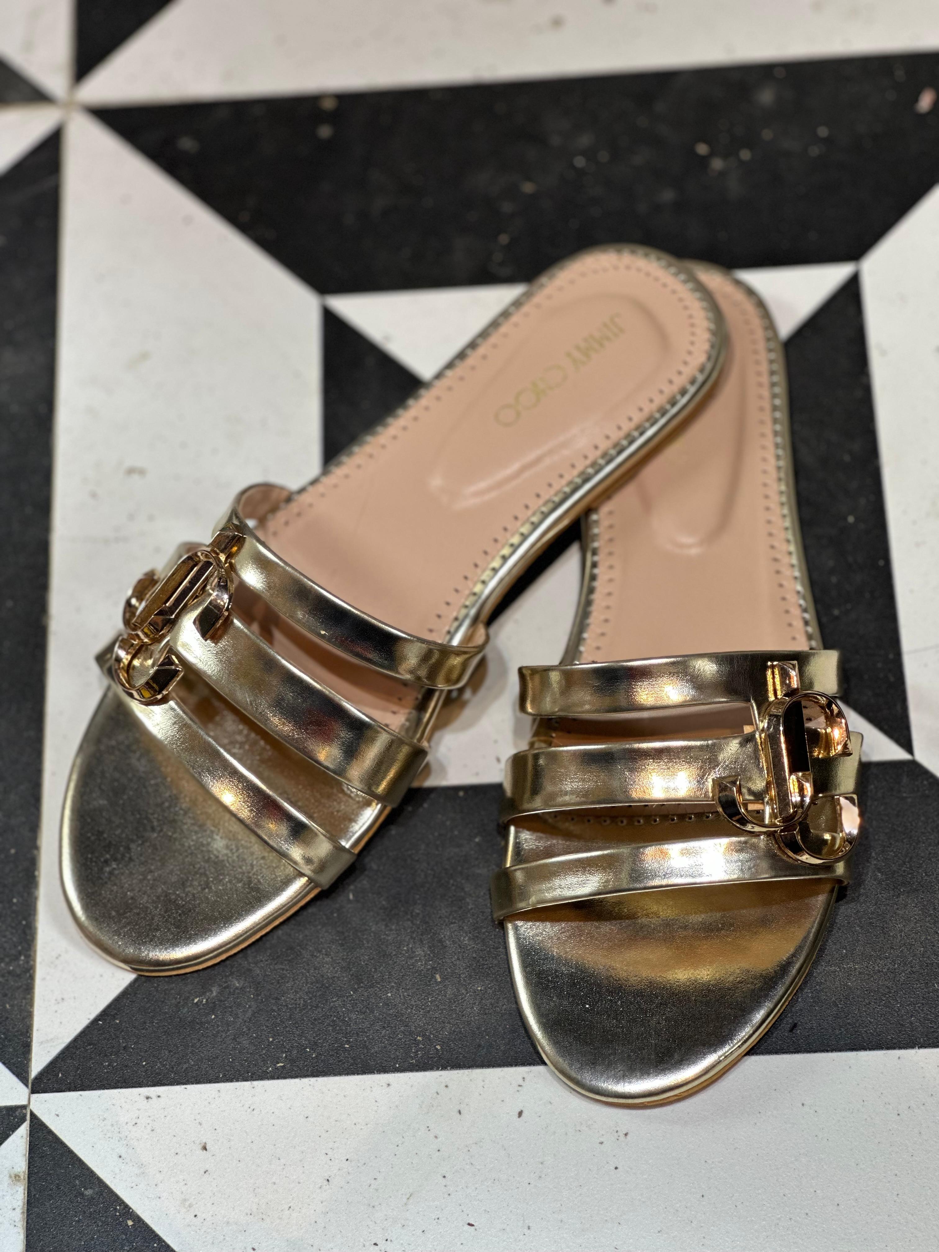 FLIP FLOPS 591