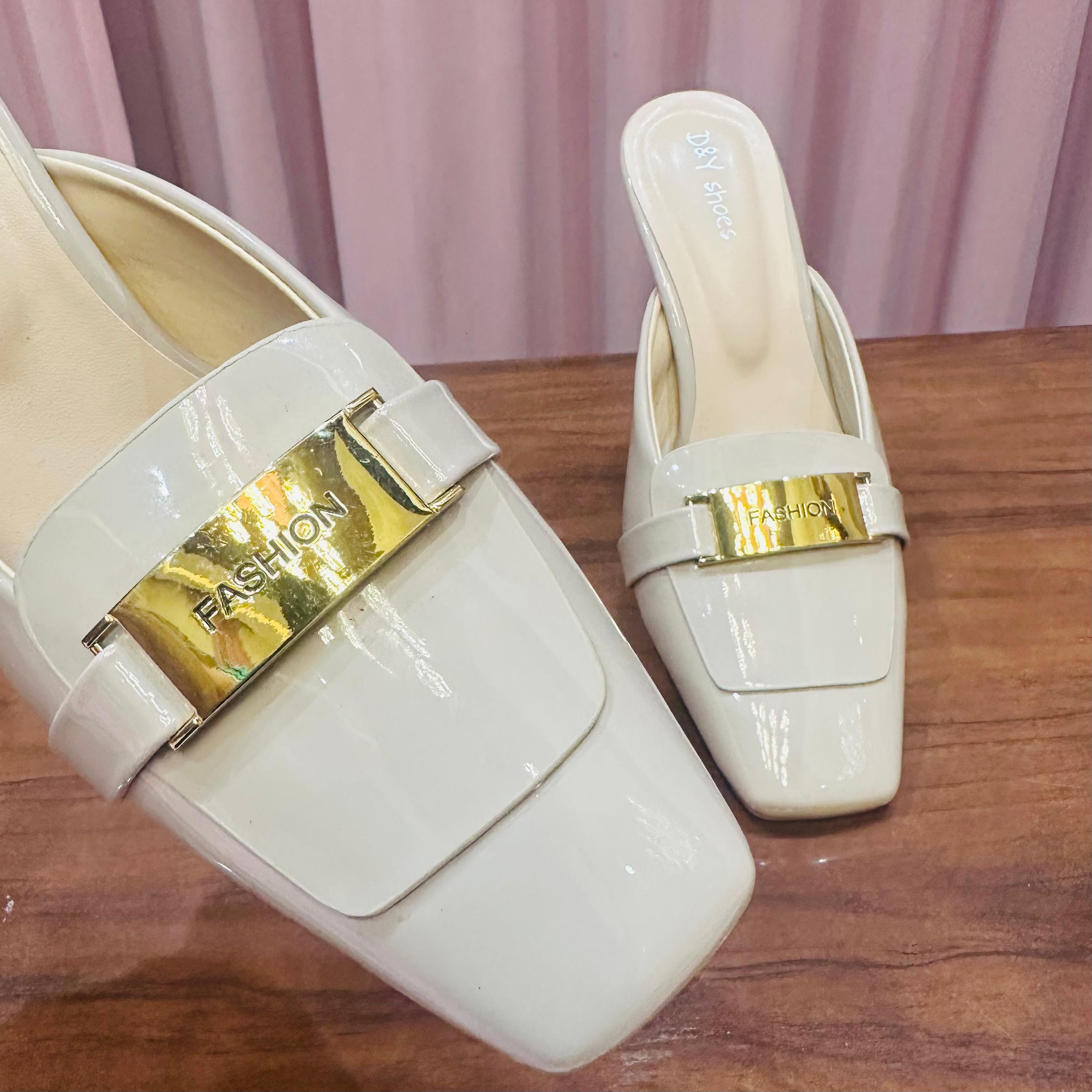 toes and flats  675
