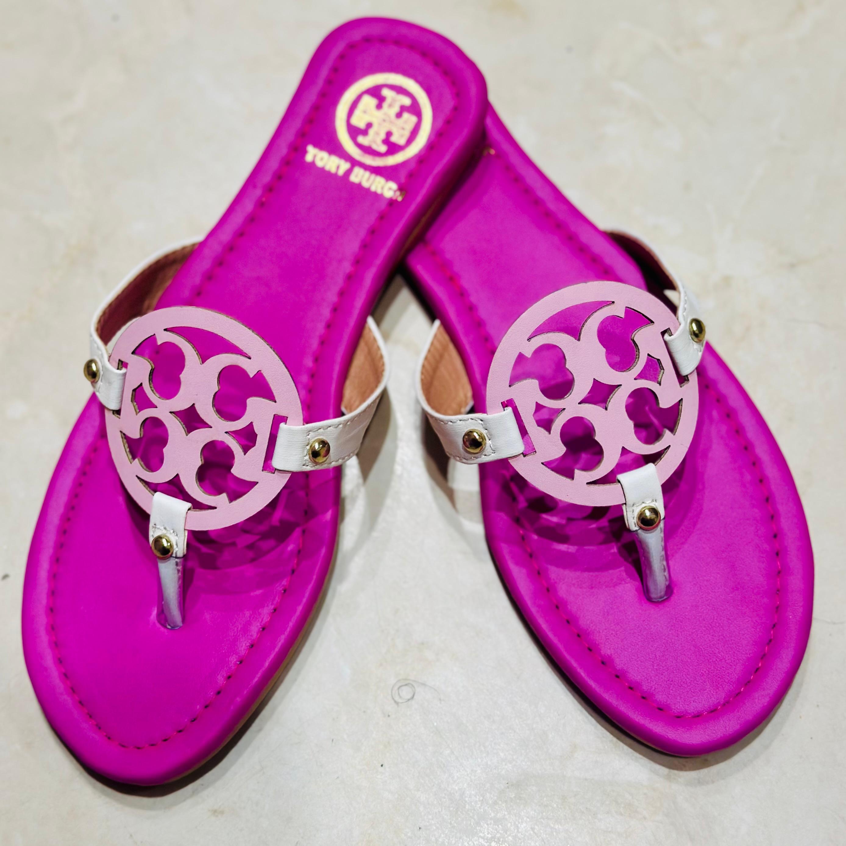 FLIP FLOPS 579