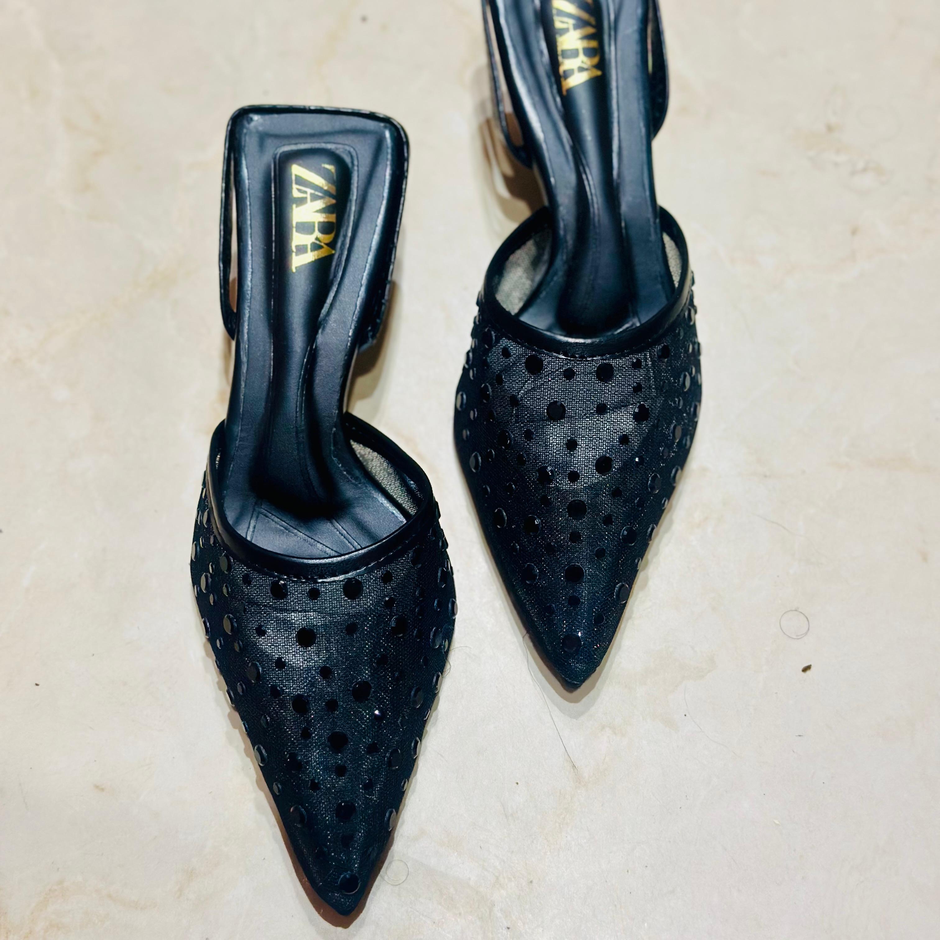 HEELS 10