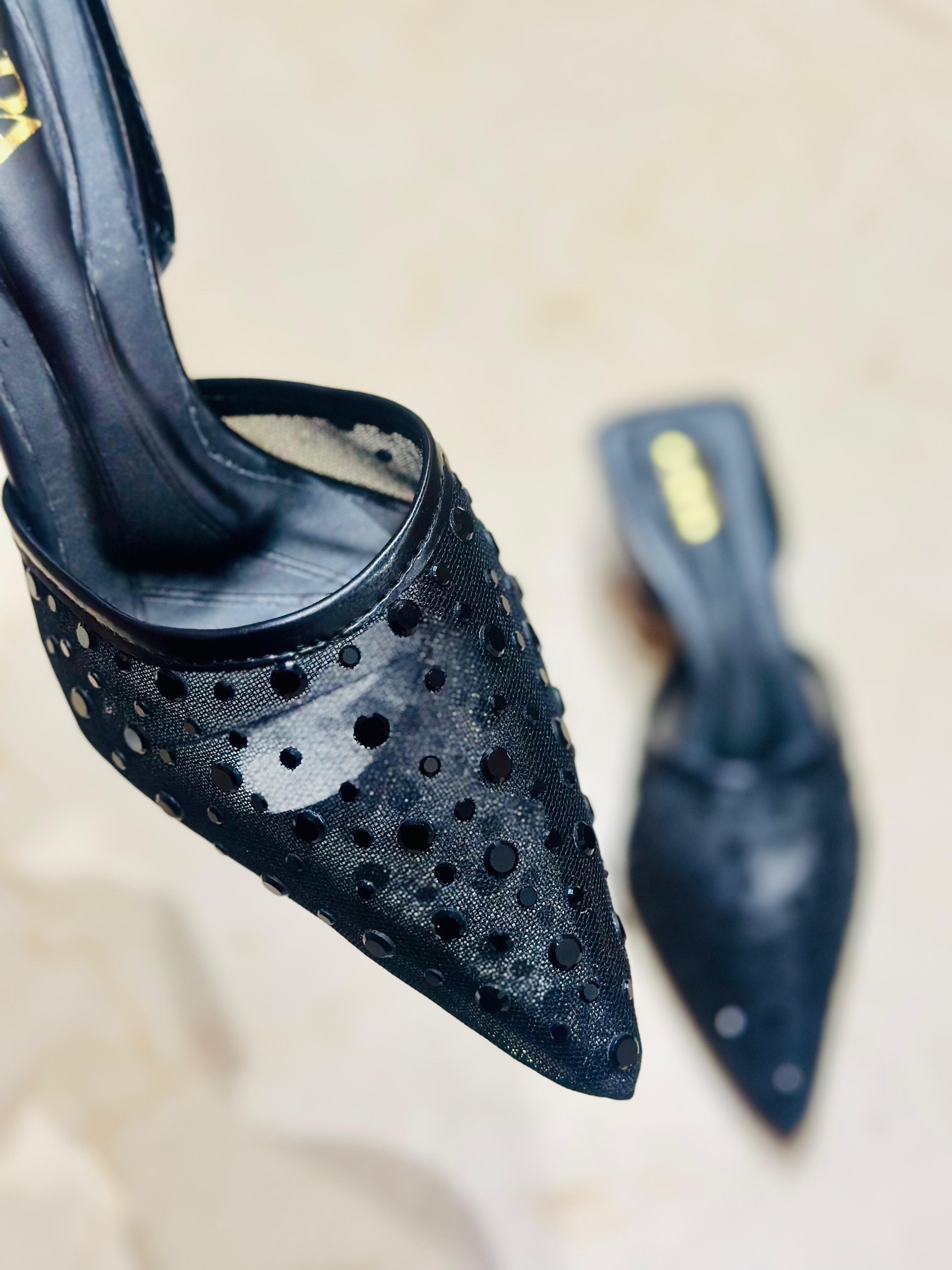 HEELS 10