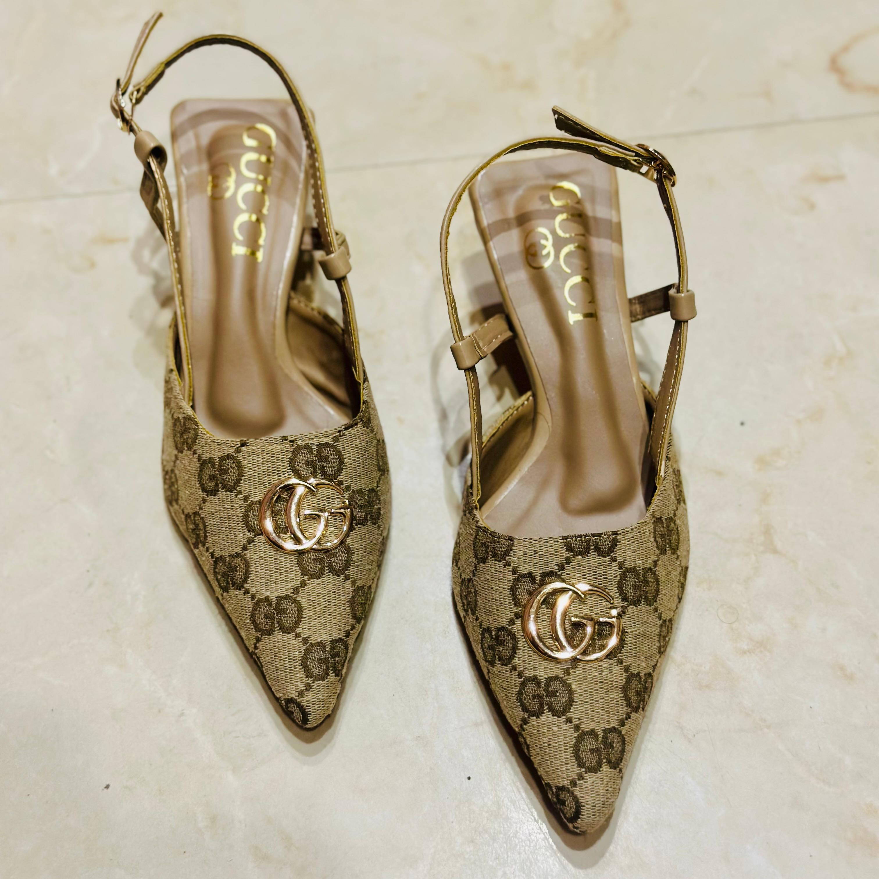 HEELS 11