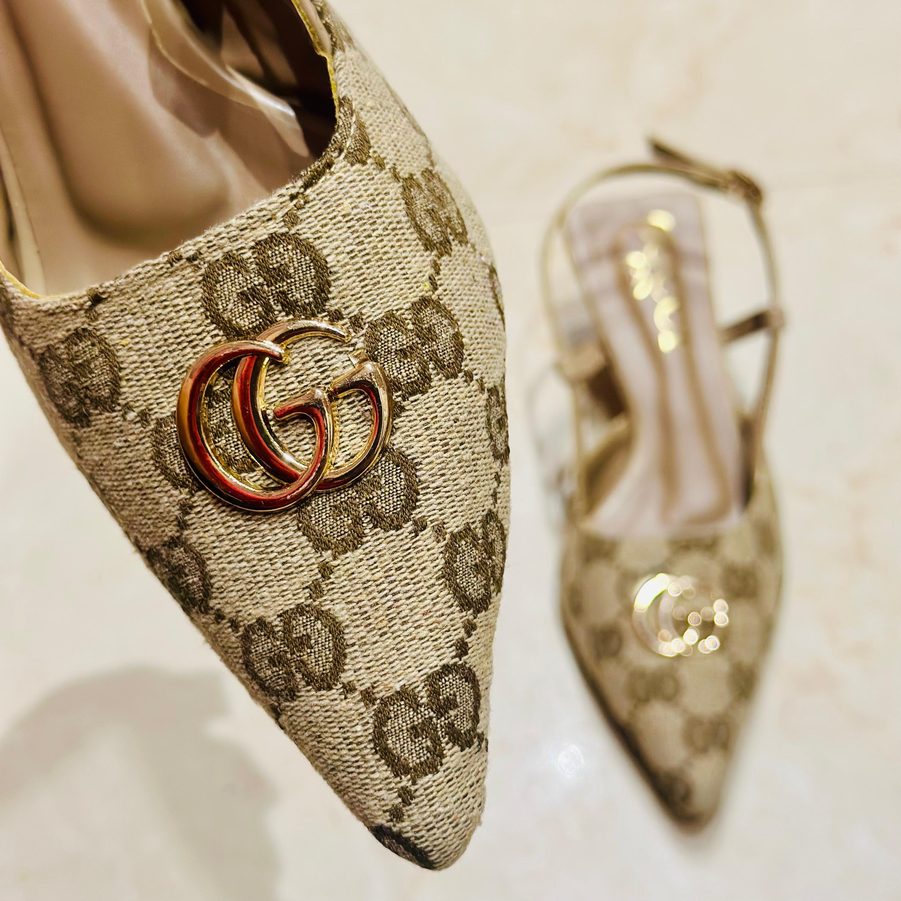 HEELS 11