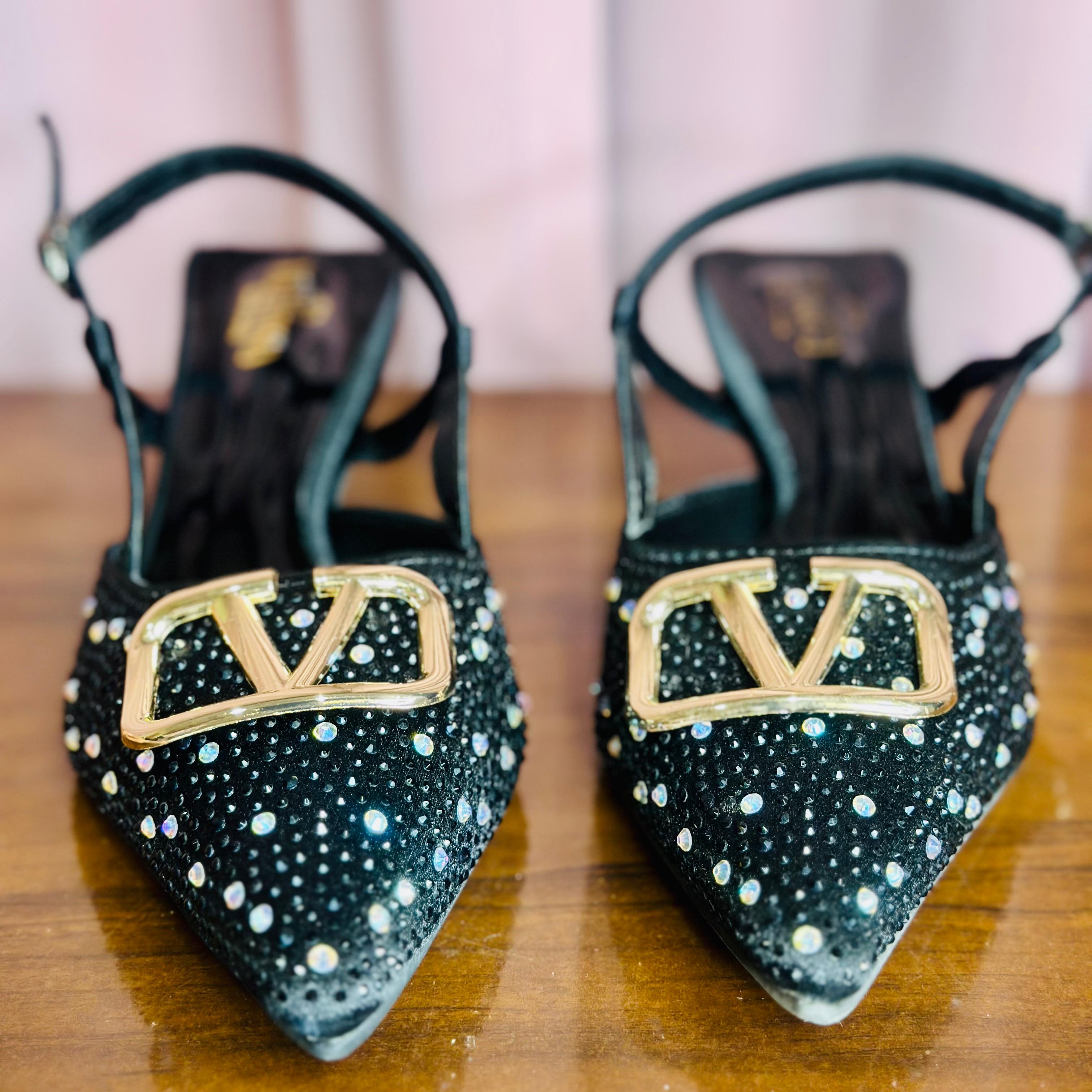 HEELS 16 b