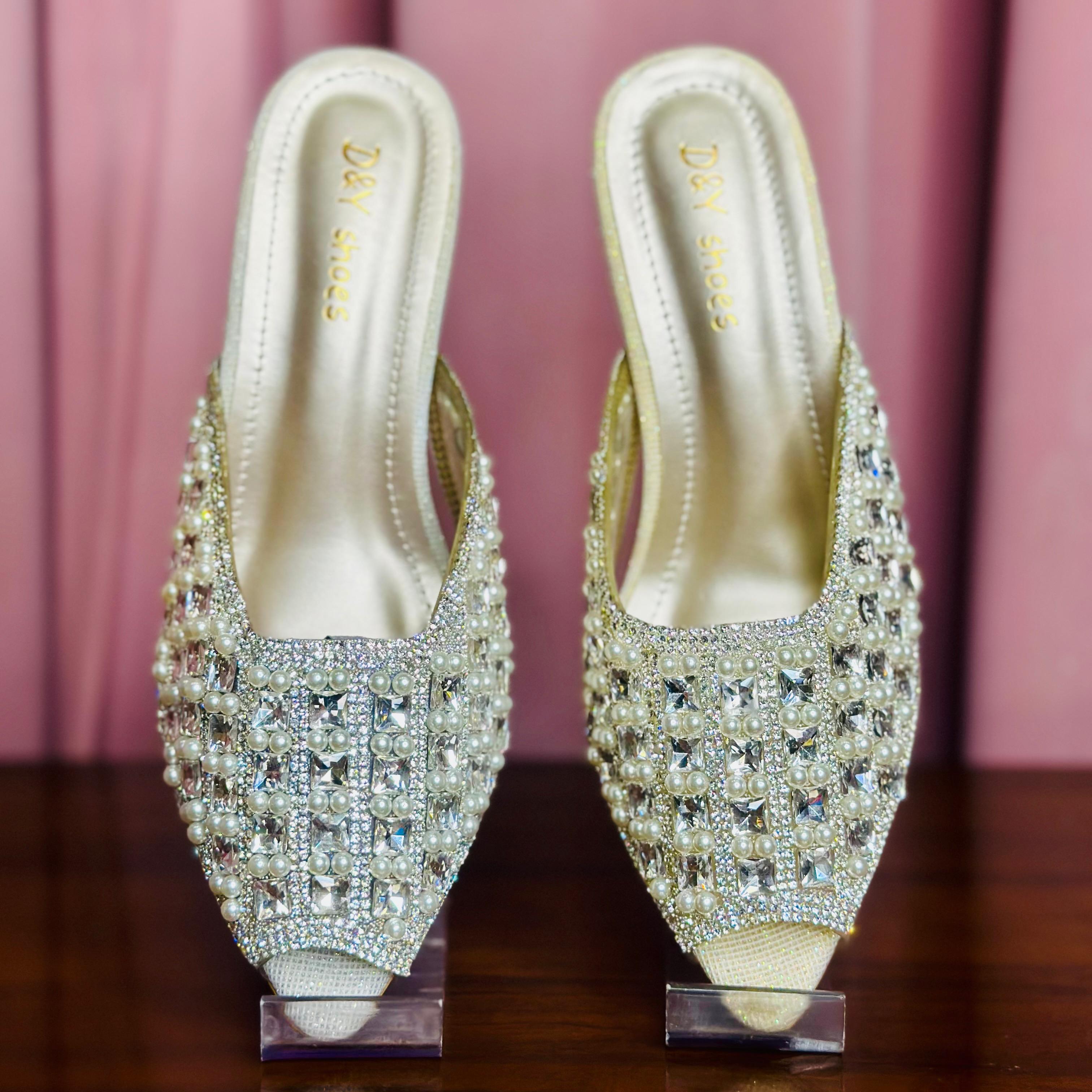 HEELS 22