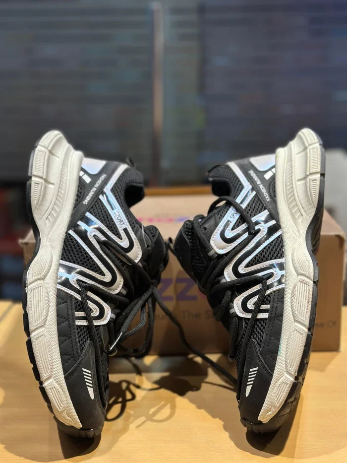SPORT SHOE 20260402
