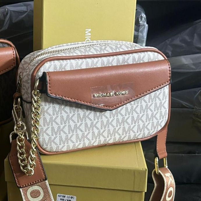 TOTS AND BAGS 138 white