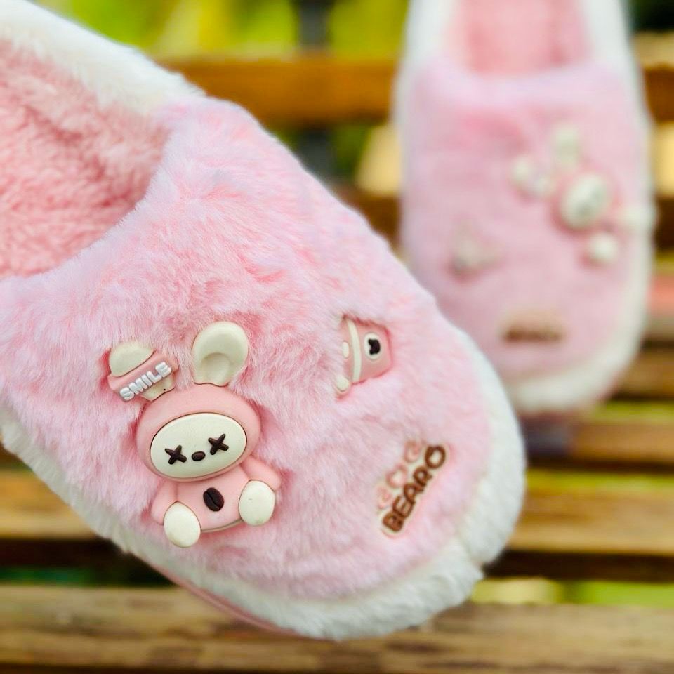 CARPET LADIES WEAR 11