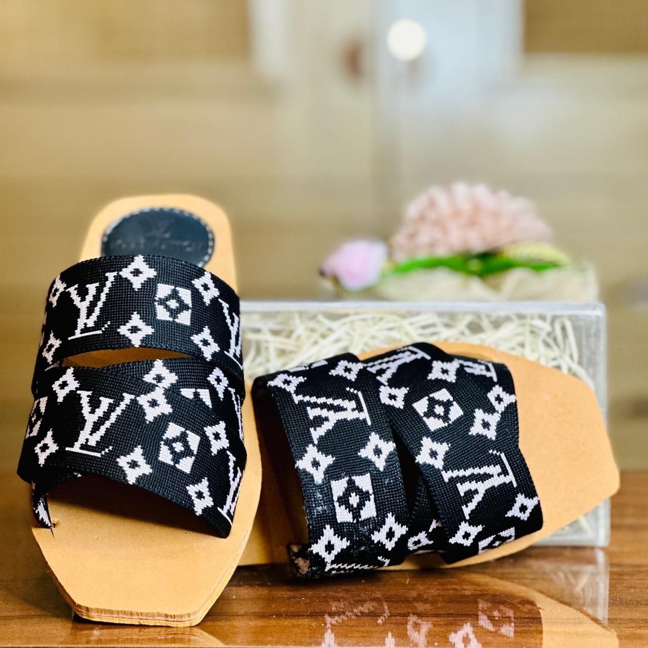 FLIP FLOPS 05792
