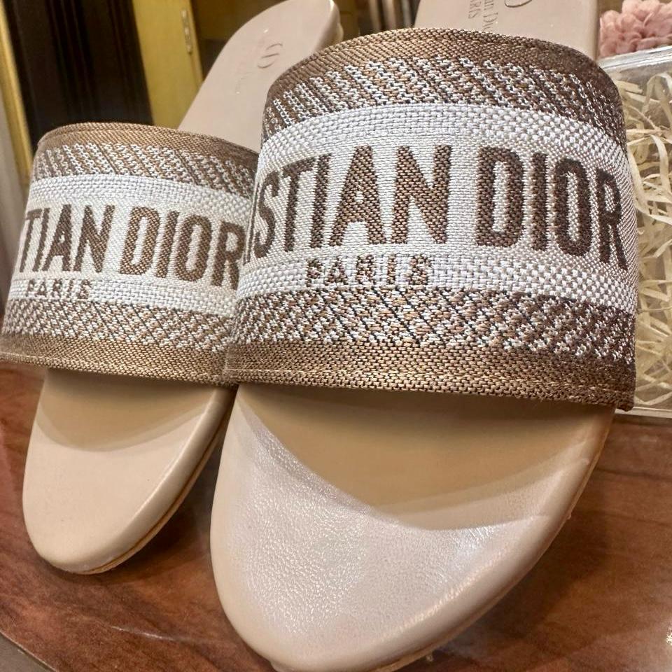 FLIP FLOPS 562 G