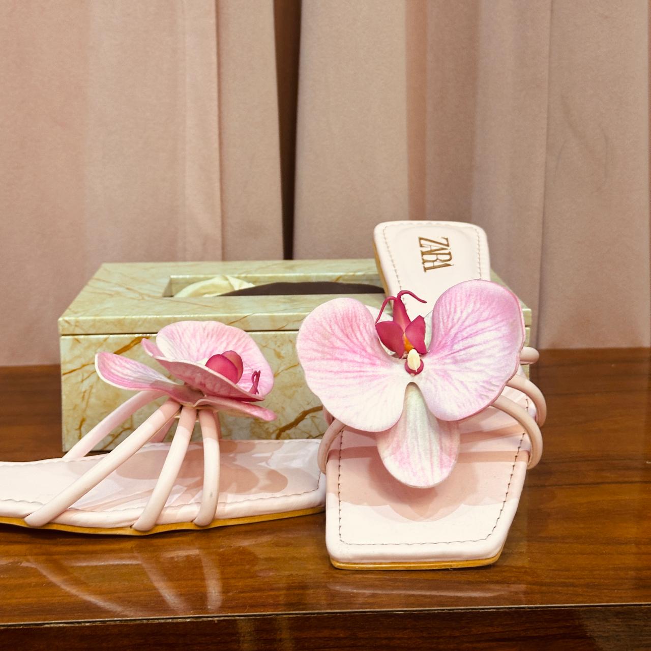 FLIP FLOPS 5233
