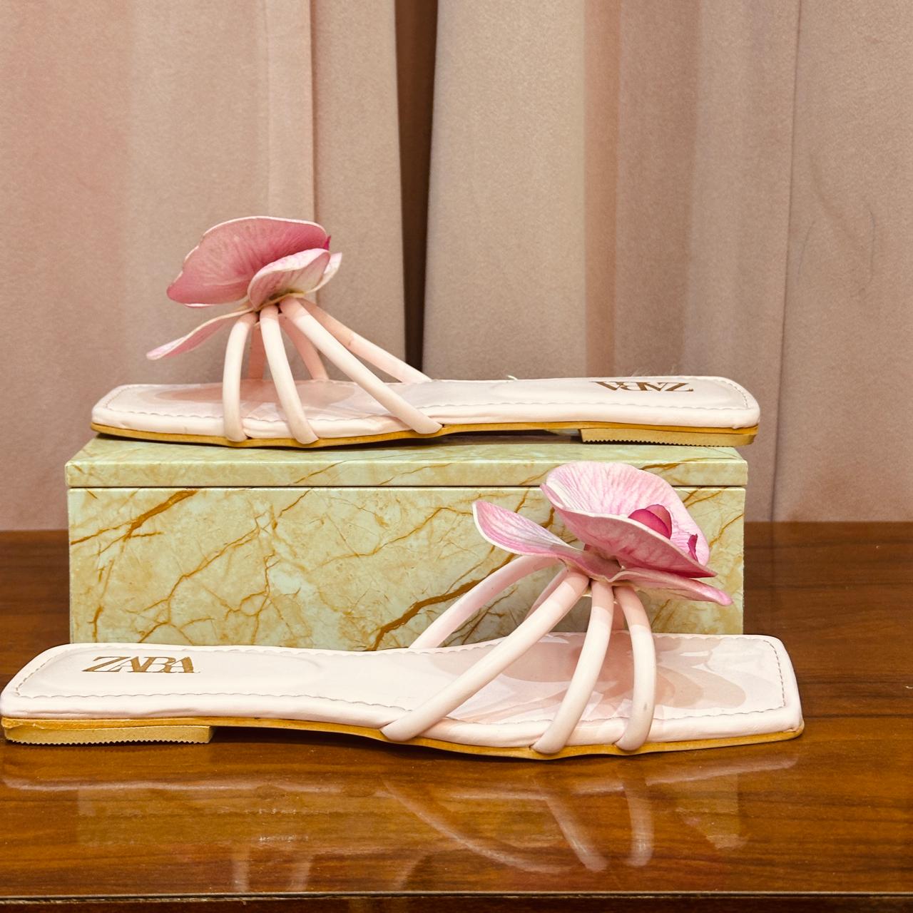 FLIP FLOPS 5233