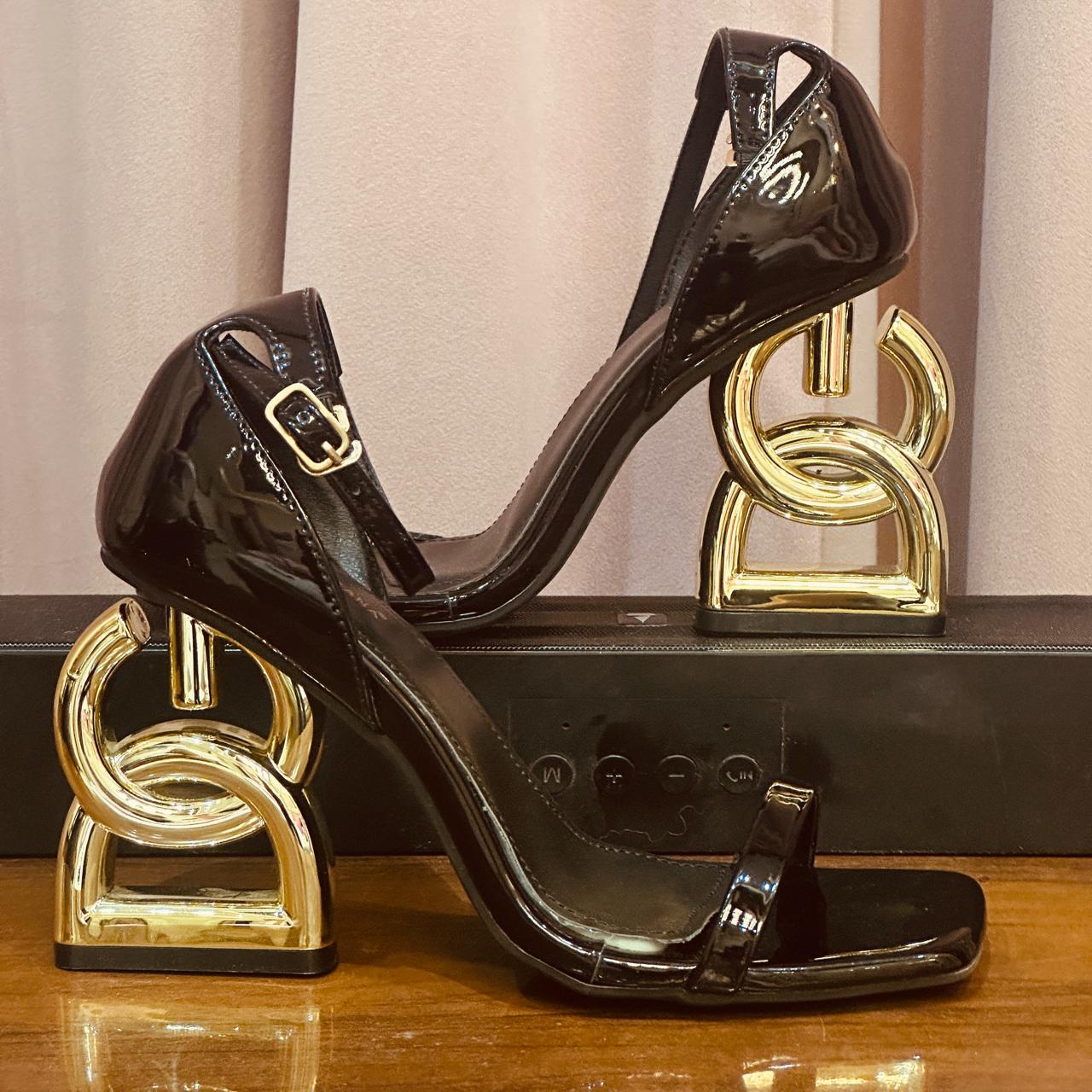 HEELS 1033