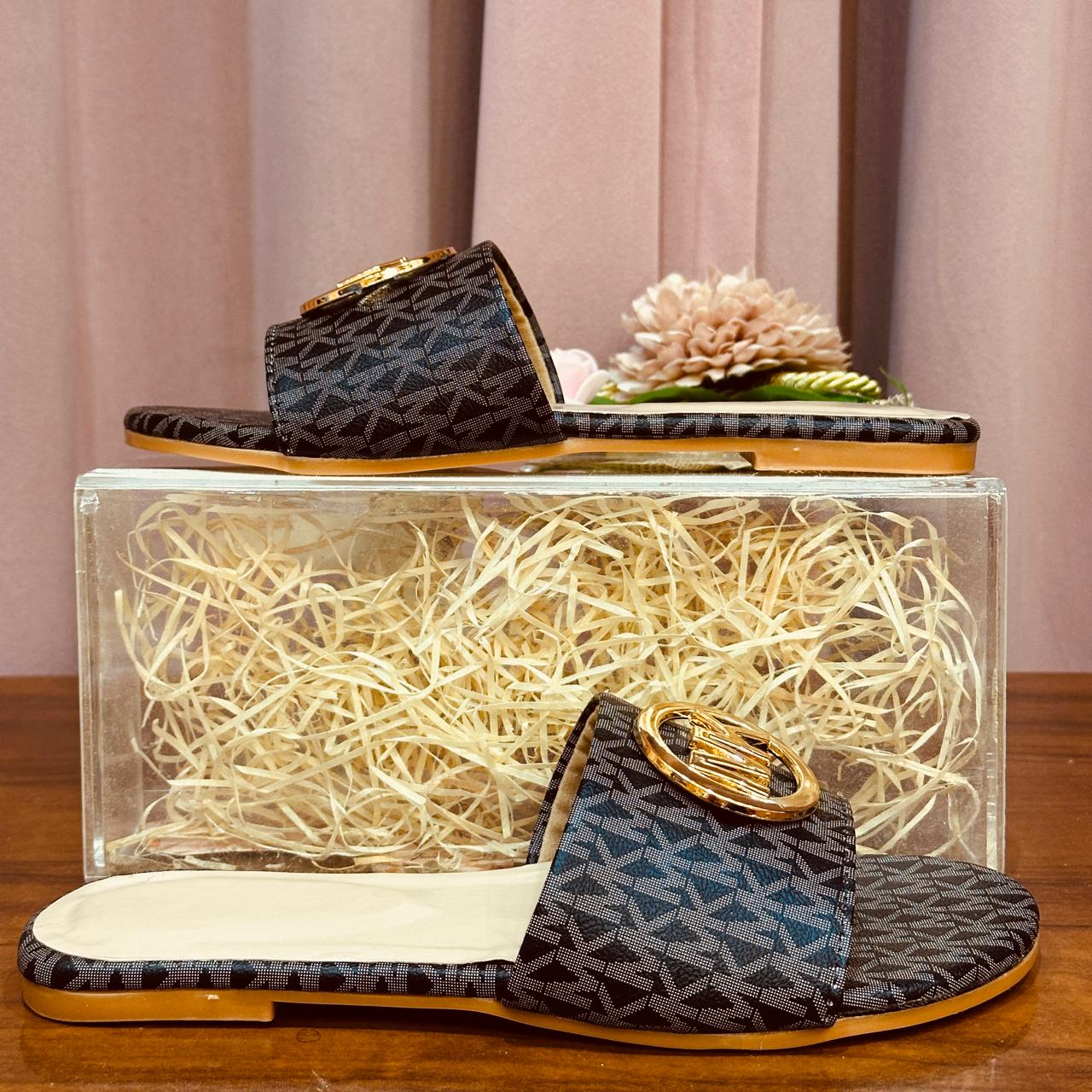 FLIP FLOPS 577 B