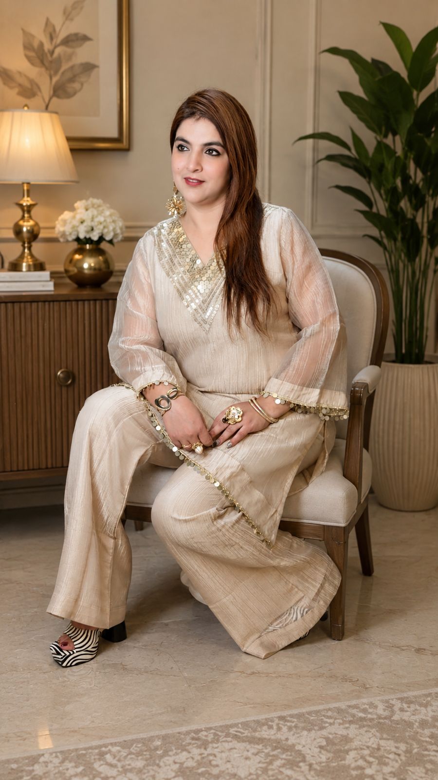 FANCY CLOTHES  5201