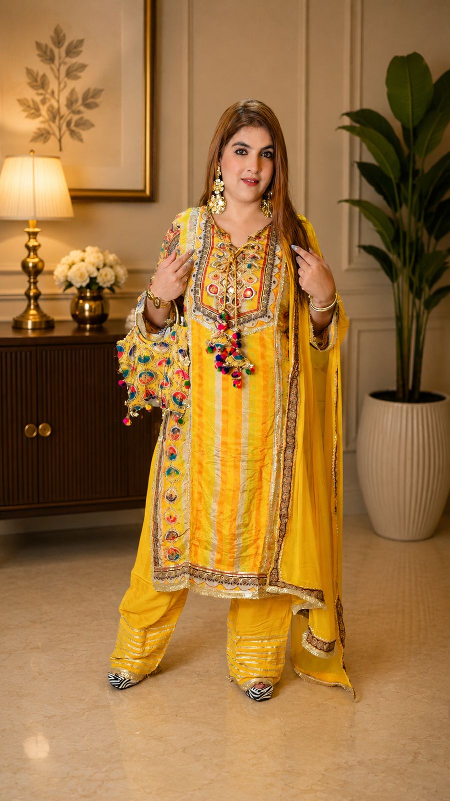 FANCY CLOTHES  5202