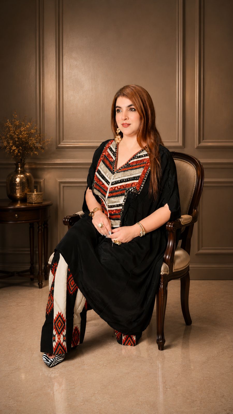 FANCY CLOTHES  5208