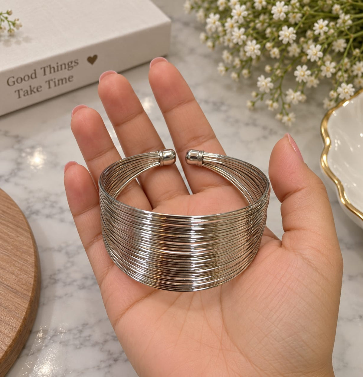 Elegant Silver Wire Bunch Bracelet 20261509