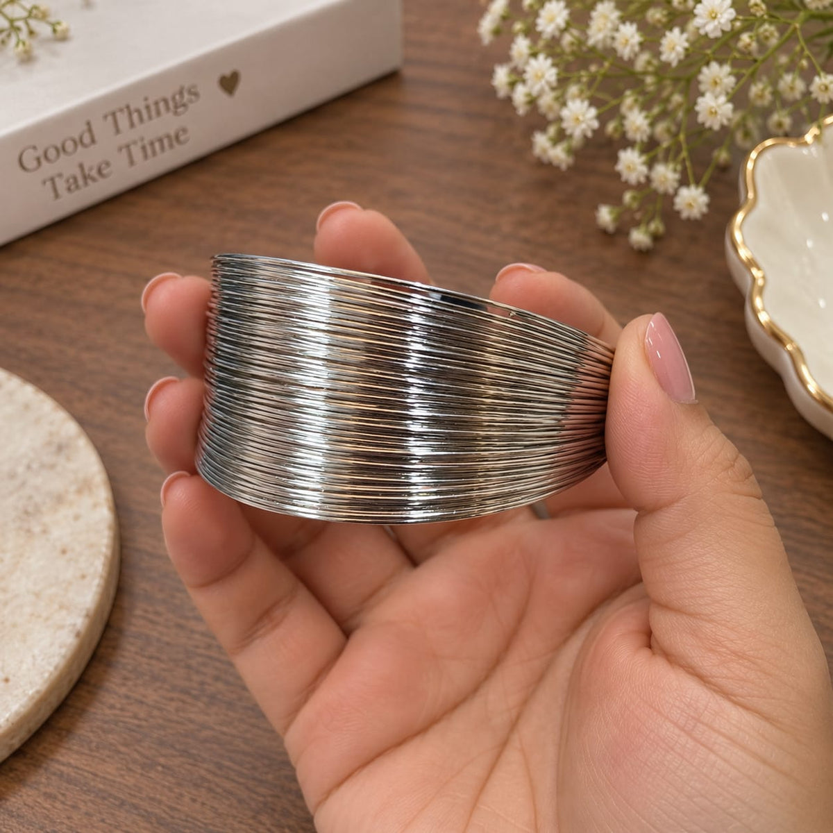 Elegant Silver Wire Bunch Bracelet 20261509