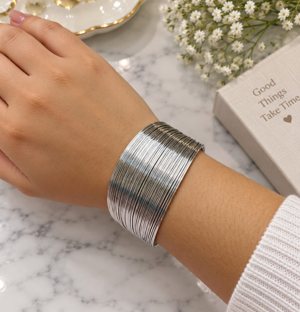 Elegant Silver Wire Bunch Bracelet 20261509
