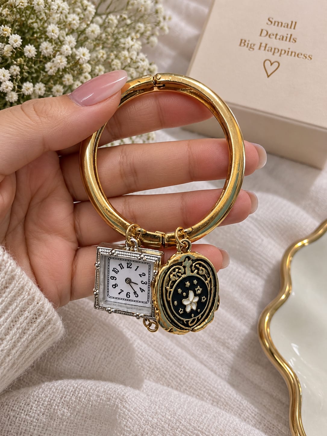 Gold Charm Watch Bracelet 20261604