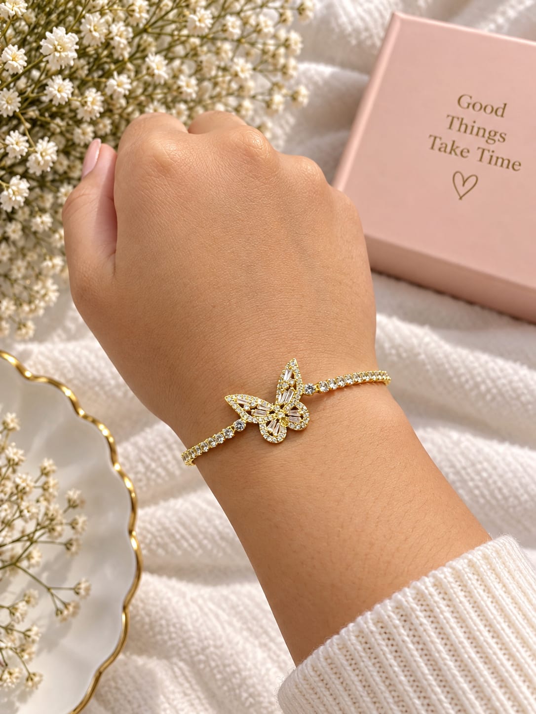 Desiner Butterfly Shinestone Bracelet 20261607