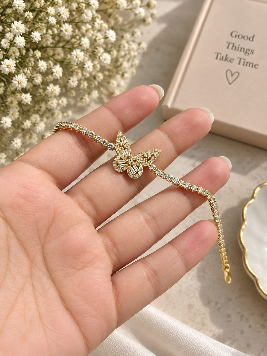 Desiner Butterfly Shinestone Bracelet 20261607