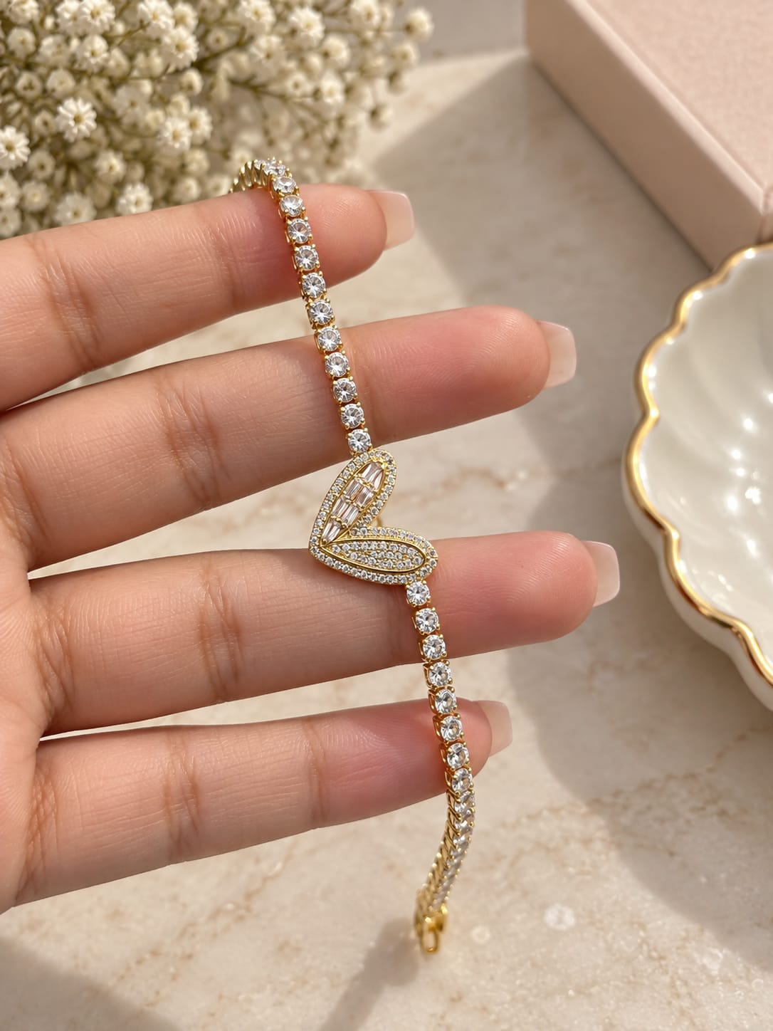 Desiner Heart Rhinestone Bracelet 20261701