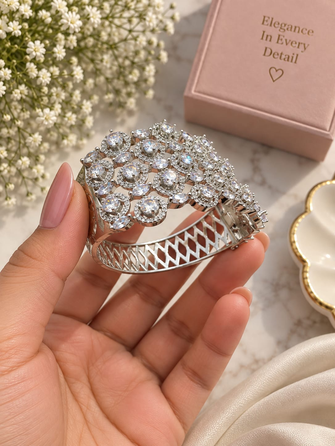 Desiner Sliver Shinestone Bracelet 20261704