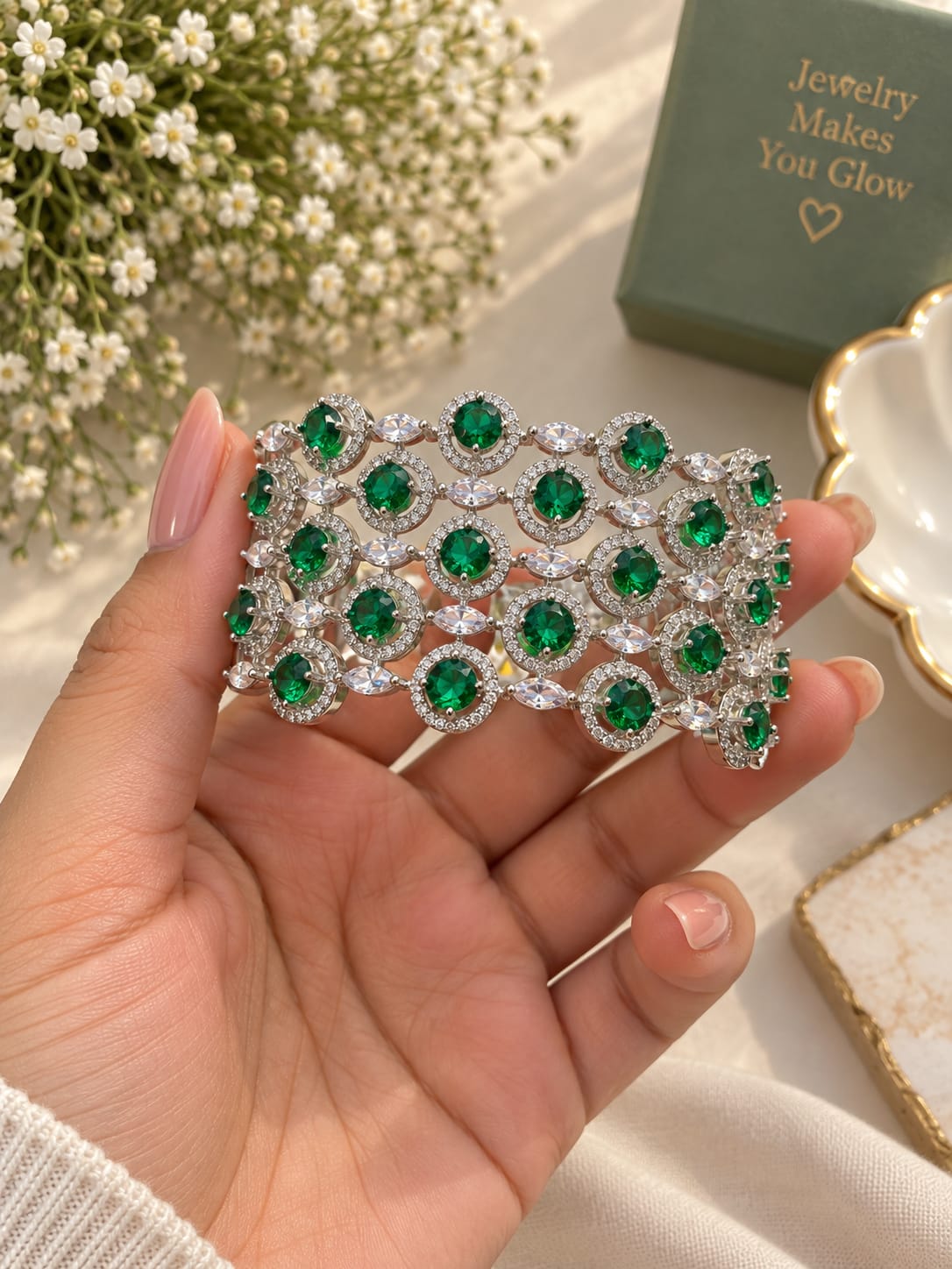Desiner Green Shinestone Bracelet 20261705